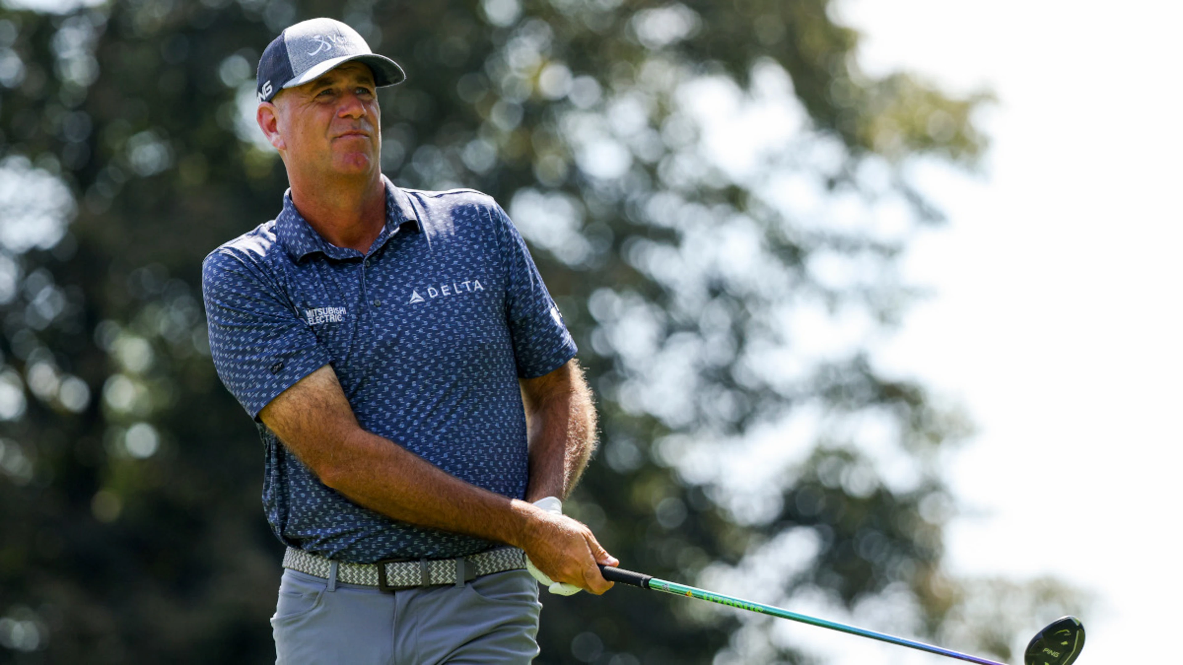 Stewart Cink grabs 3-stroke lead at Ally Challenge in Michigan