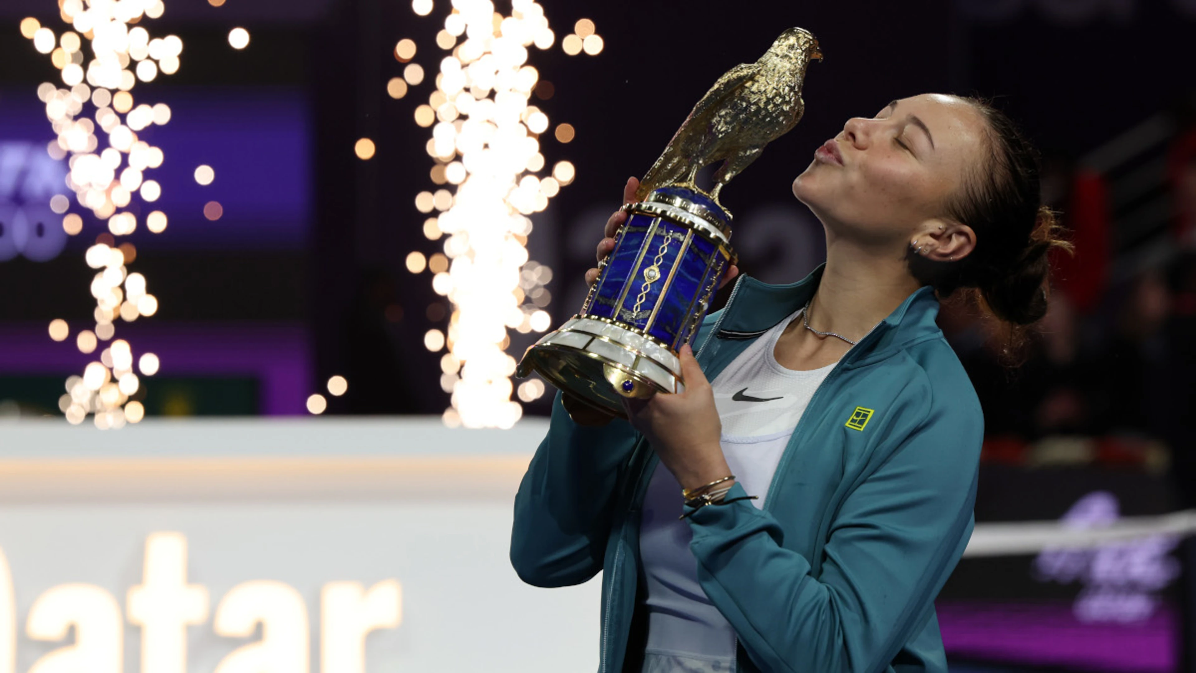 Anisimova sweeps to maiden WTA 1000 title after 'hard work and tears'