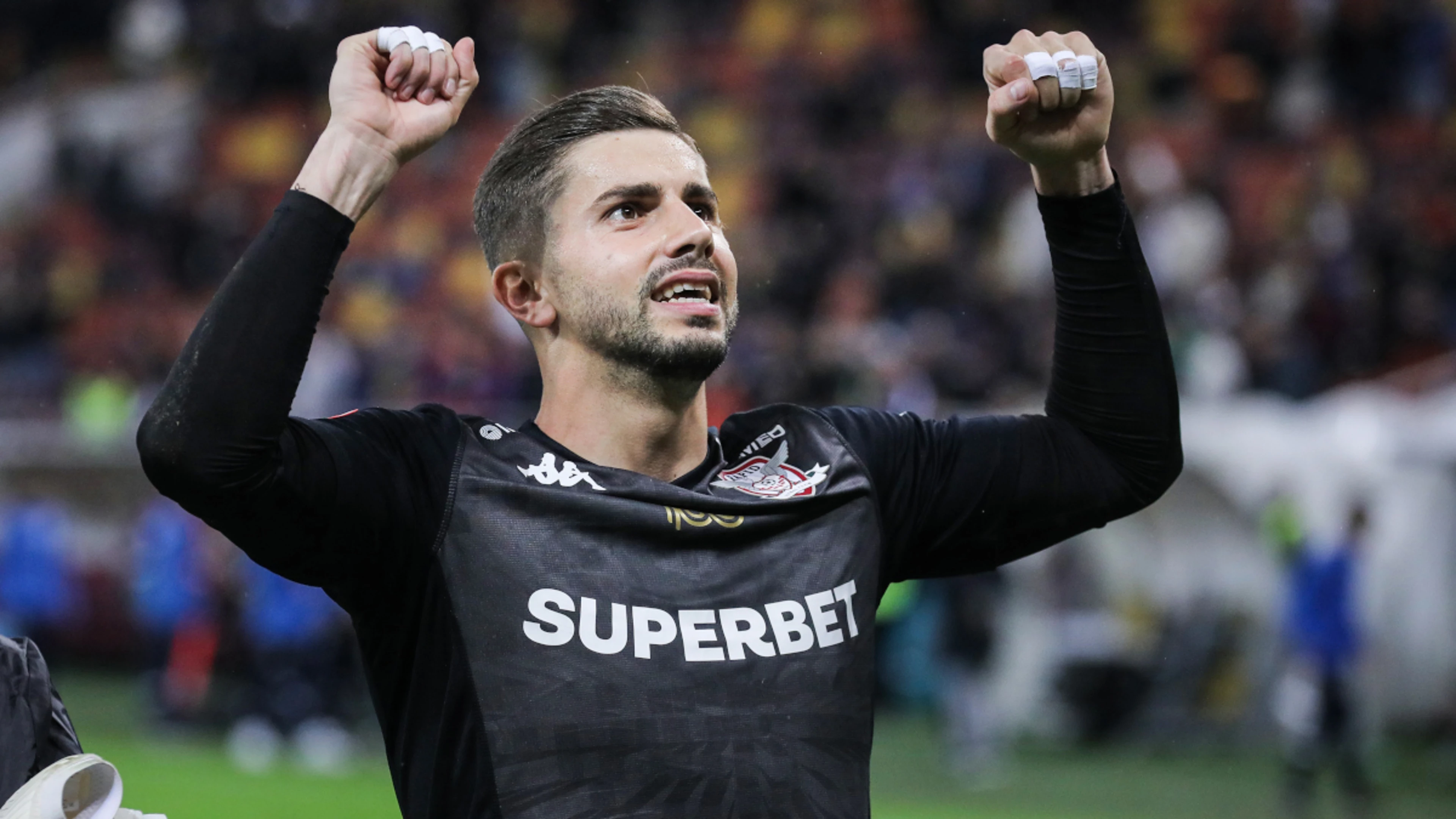 Atletico sign Romania goalkeeper Moldovan