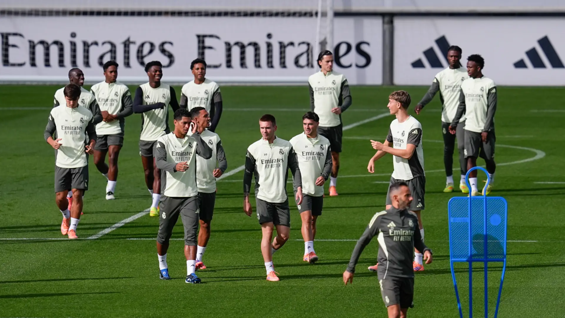 Real Madrid can show growth in Clasico after Atletico thrashing - Alonso