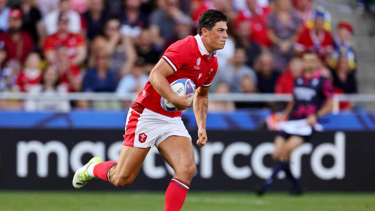 Rees-Zammit back for Wales as Tandy names first squad