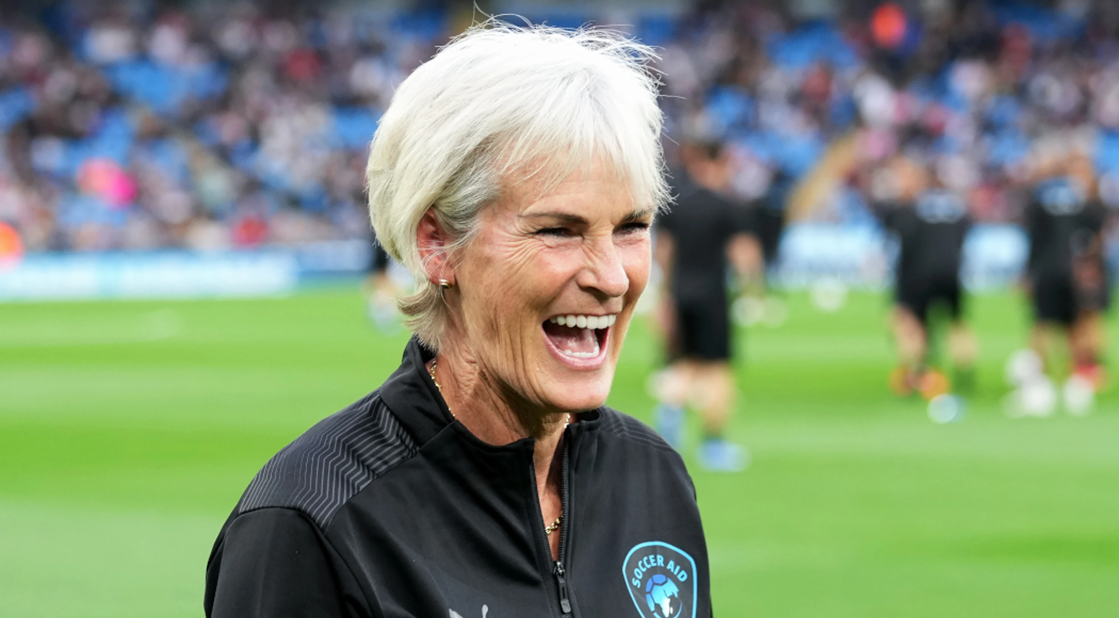 'Raducanu should hire an expert who understands the female body'