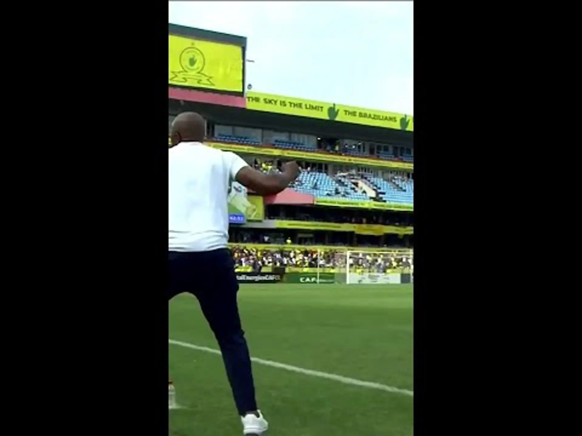 Brayan Leon seals Masandawana's qualification 👆🟡