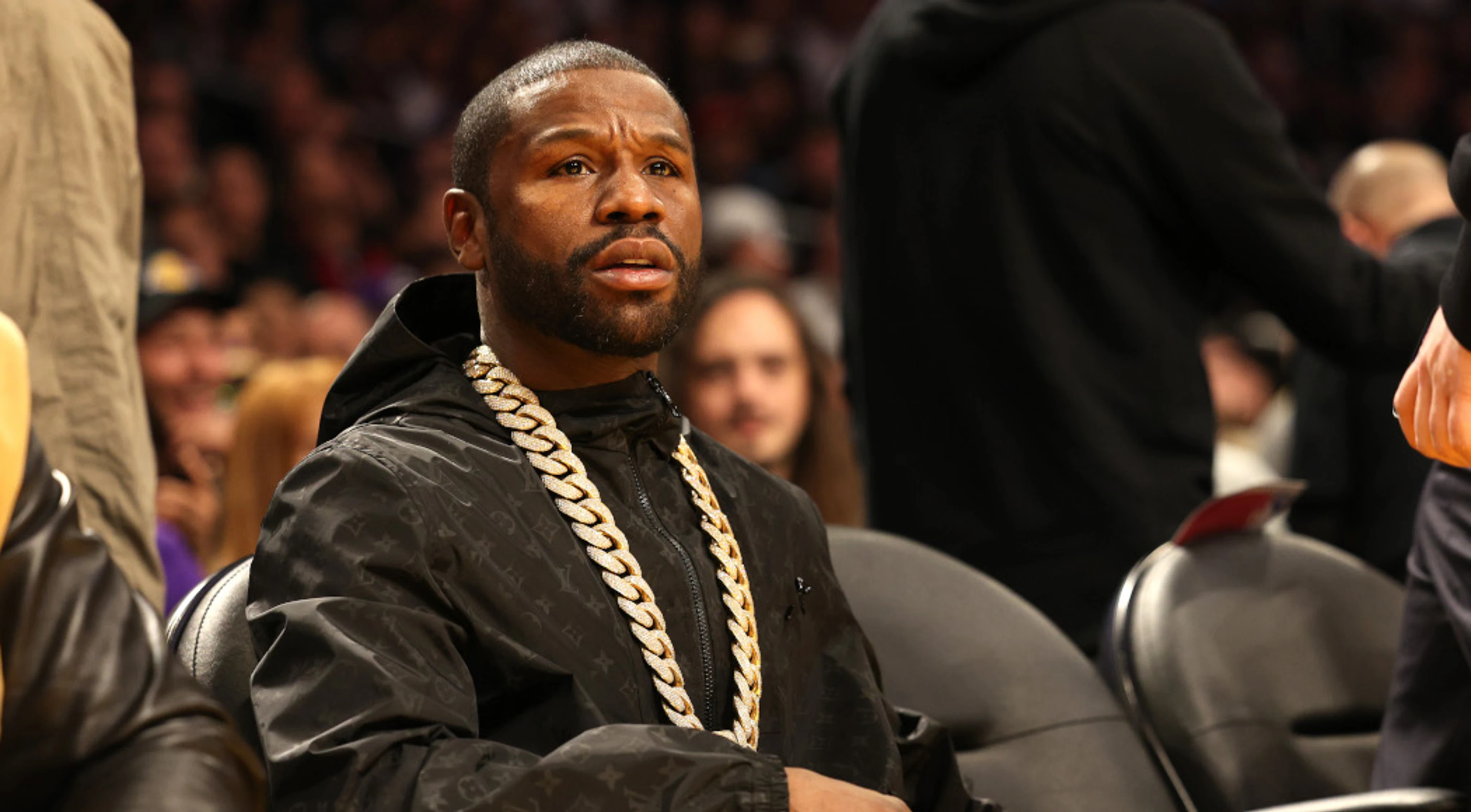 Mayweather to fight John Gotti III in exhibition