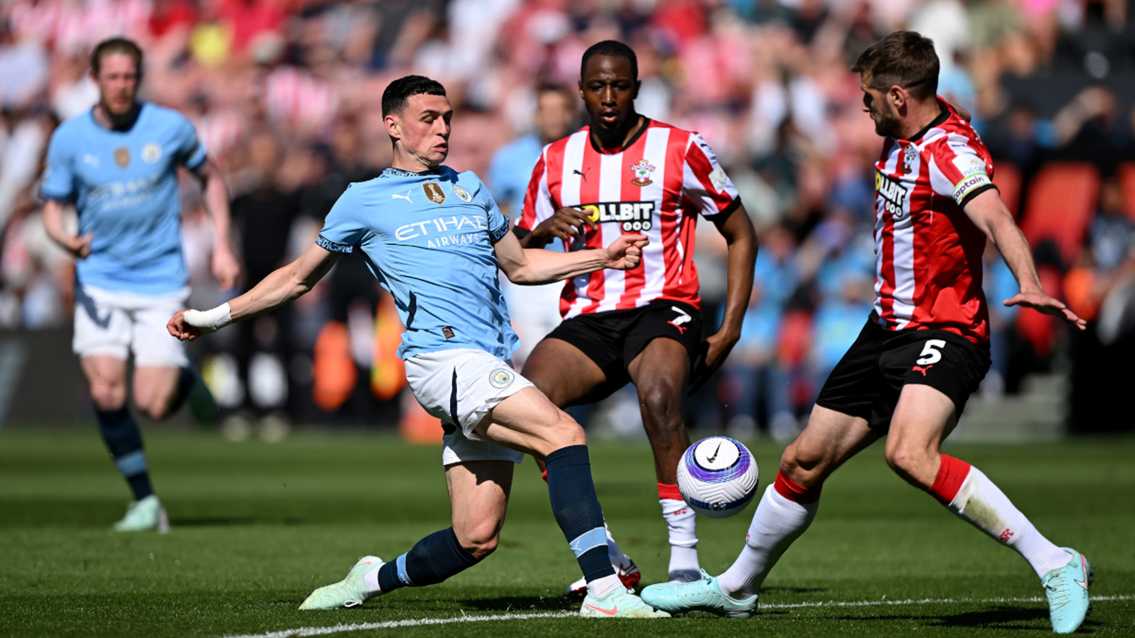 Southampton avoid unwanted record after shock draw with Man City