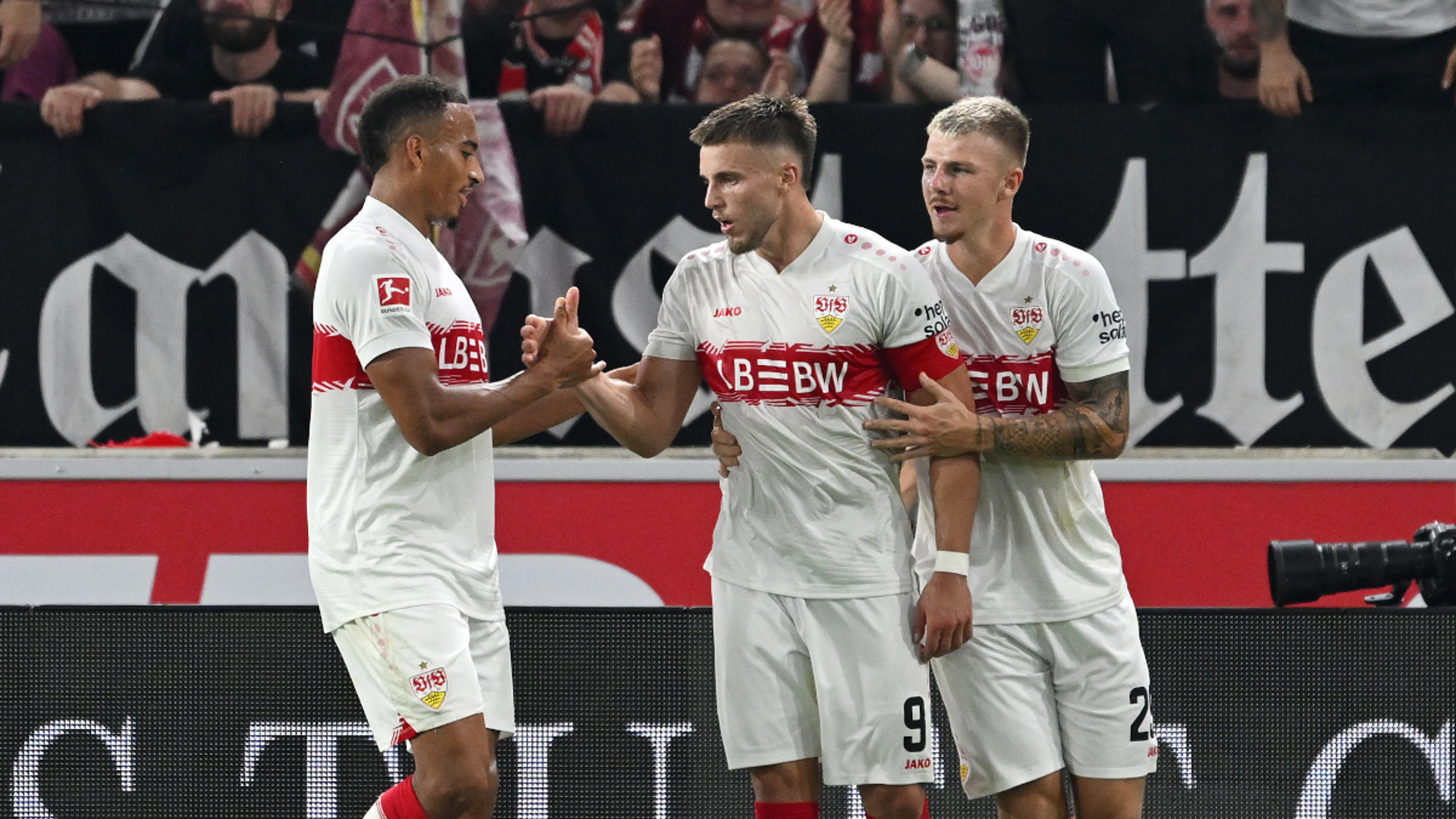 Demirovic sends Stuttgart past St Pauli