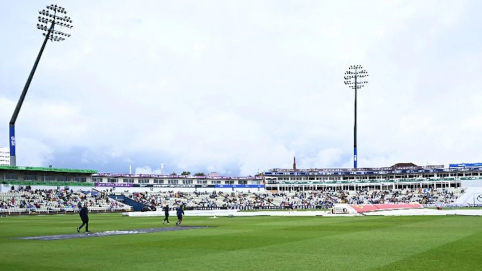India resume quest to level England series after rain delay