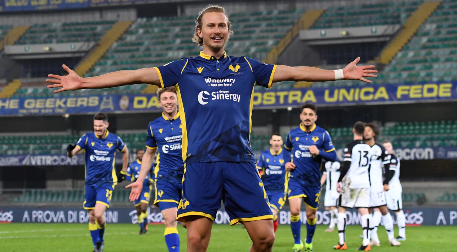 Barak scores Verona's 1 000th top-flight goal