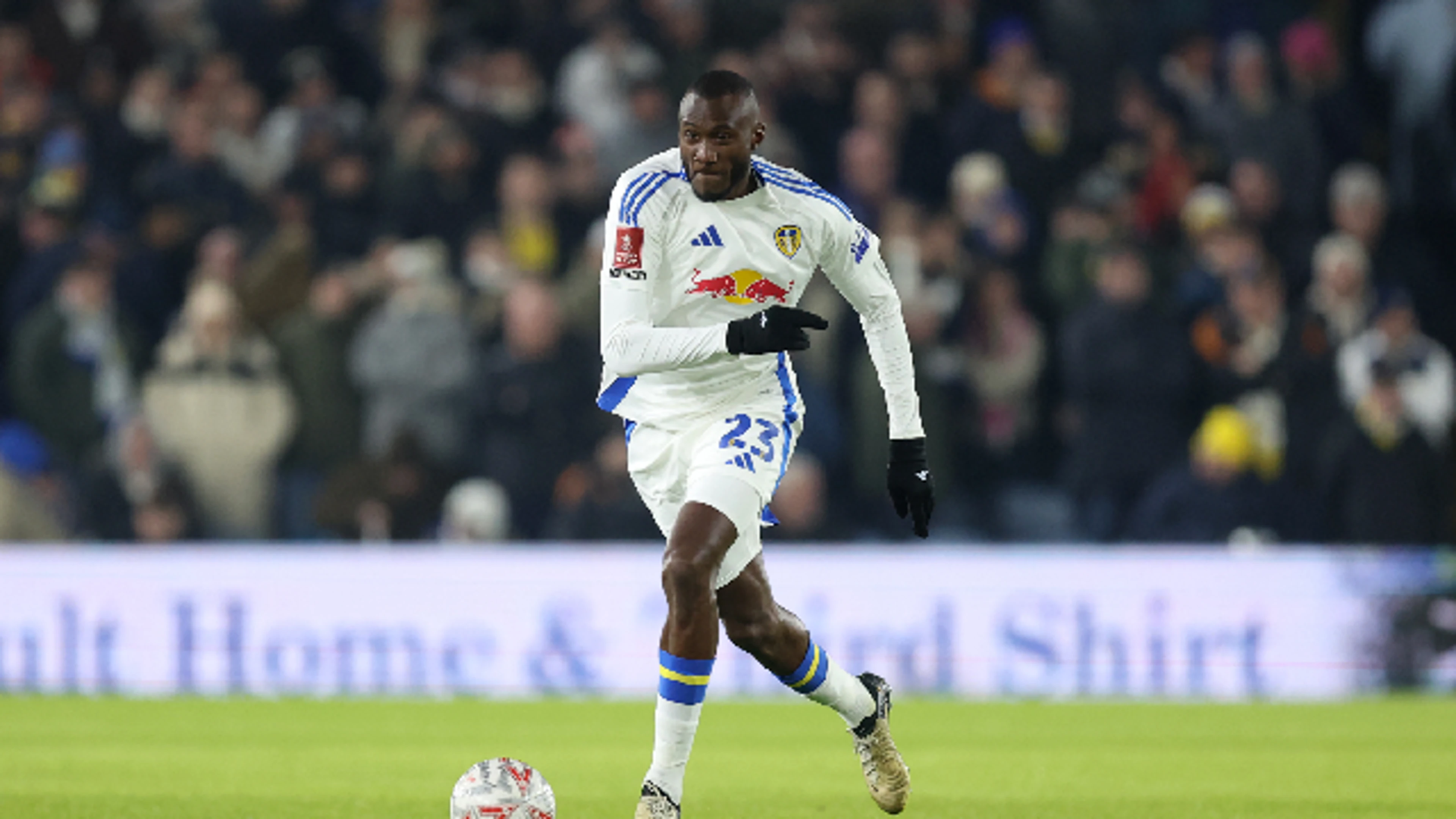 Leeds v Harrowgate | Match Highlights | Emirates FA Cup