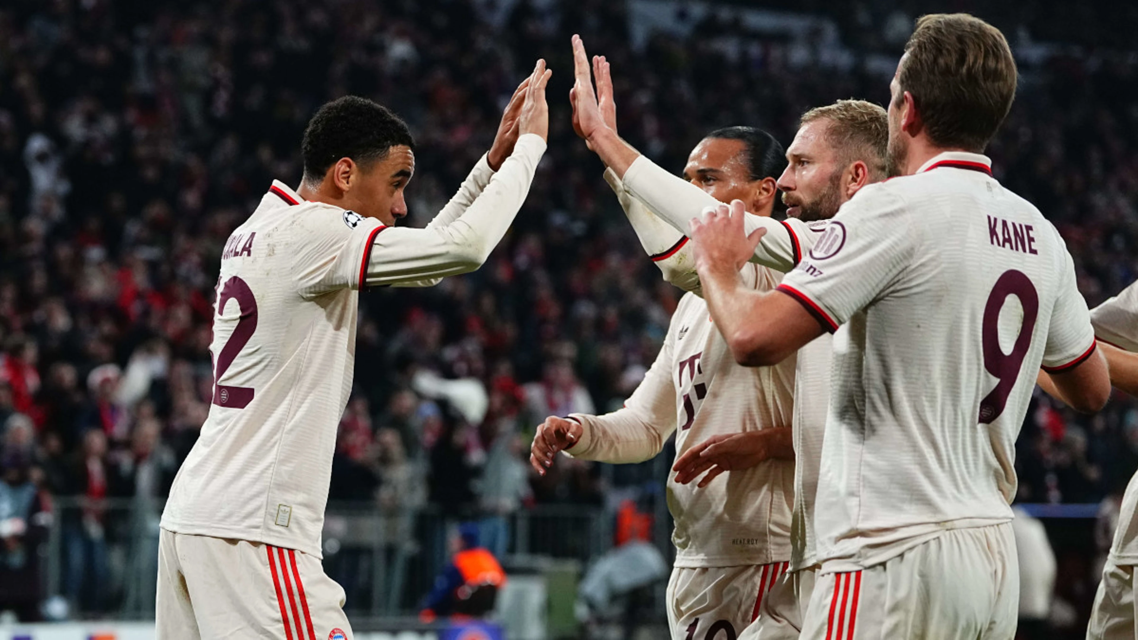 Leaders Bayern hope away goal rush will continue at St Pauli