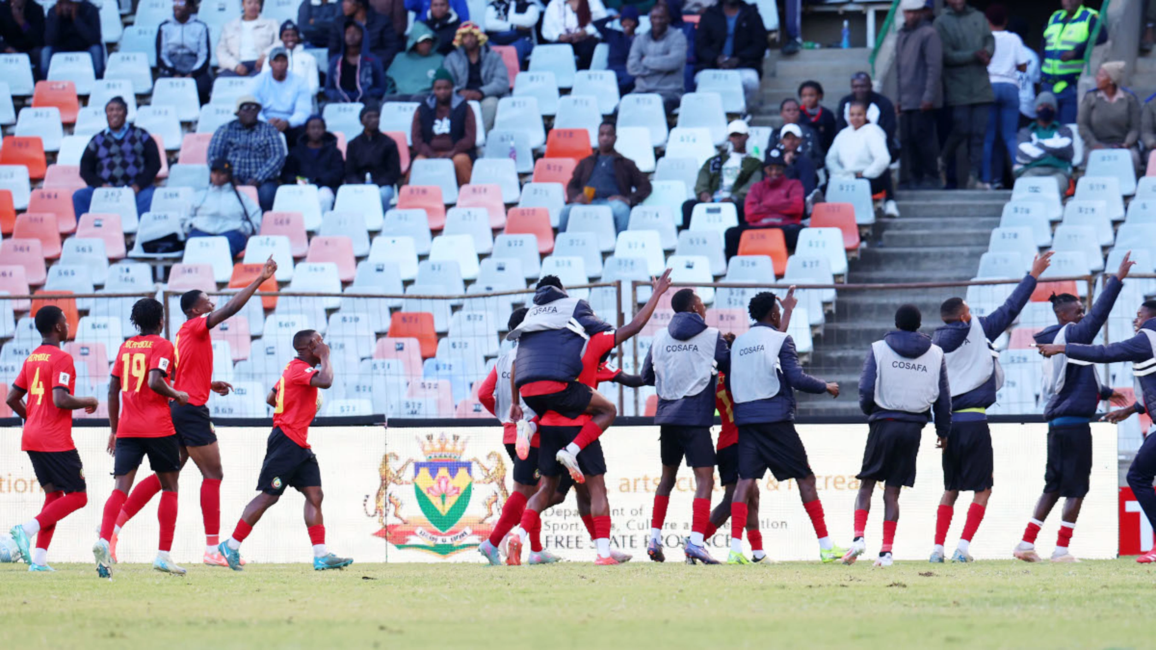COSAFA CUP: Mozambique beat South Africa, Mauritius hold Zimbabwe