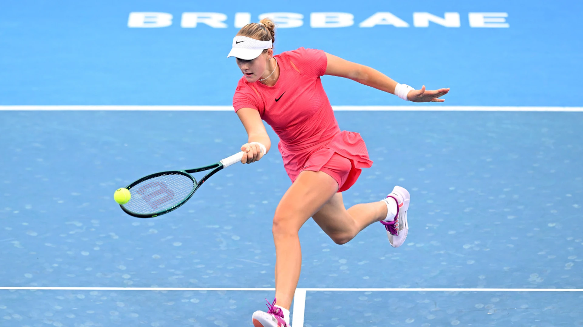 Andreeva, Dimitrov into Brisbane semis in contrasting fashion