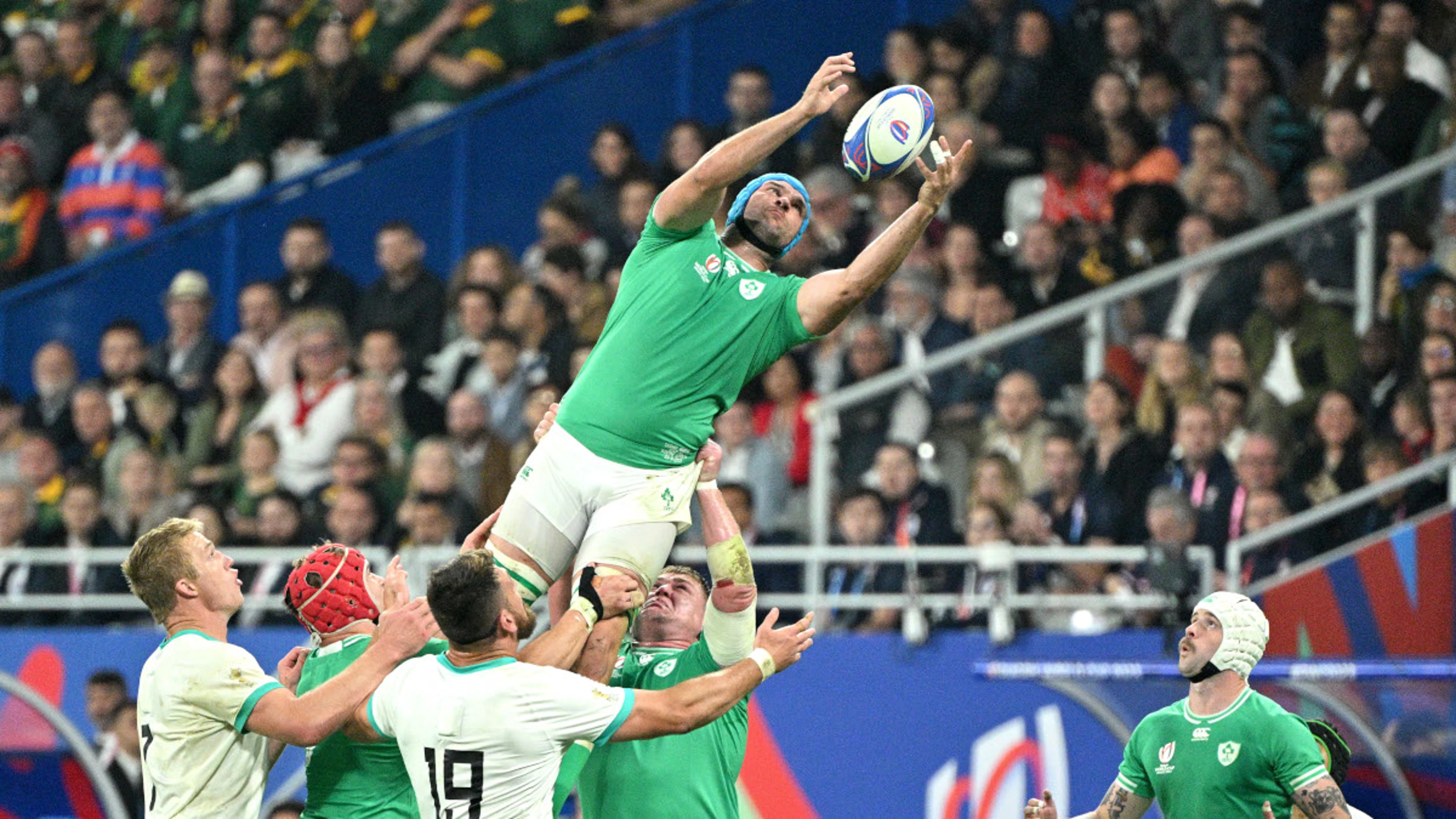 Ireland prop Furlong signs two-year contract extension