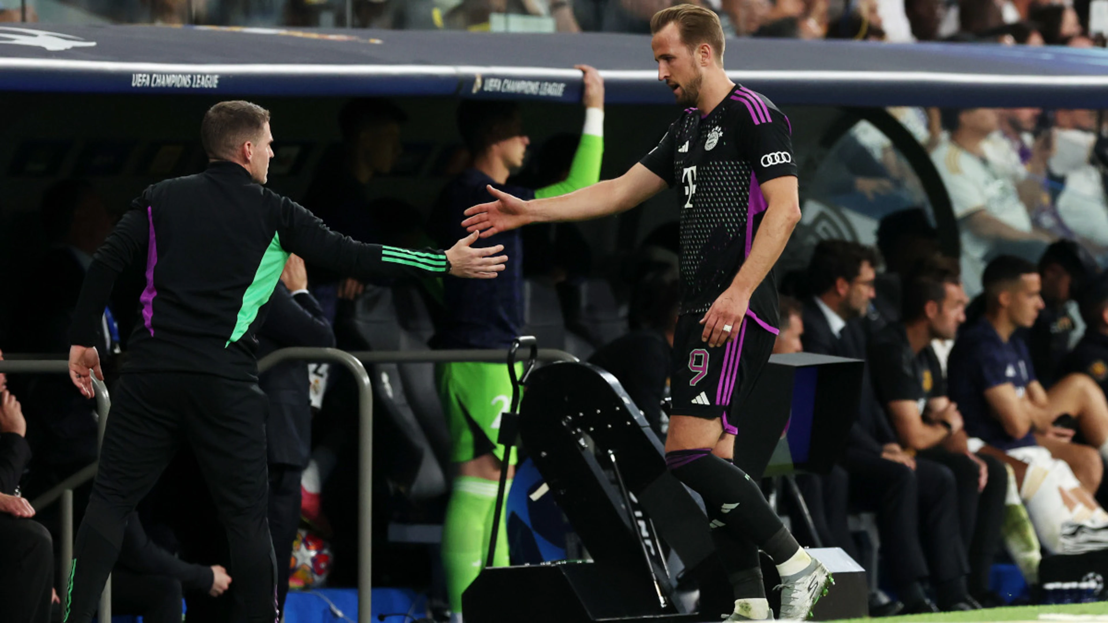 Kane 'couldn't continue', says Bayern boss Tuchel