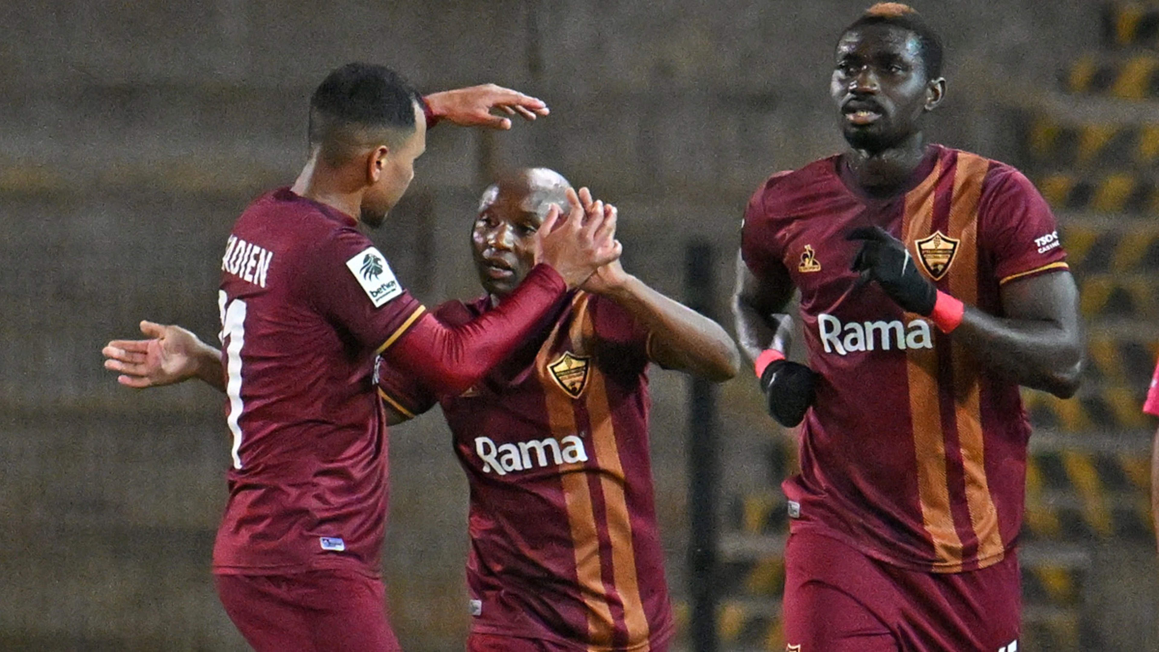 Stellies sting Chilli Boys in tense affair