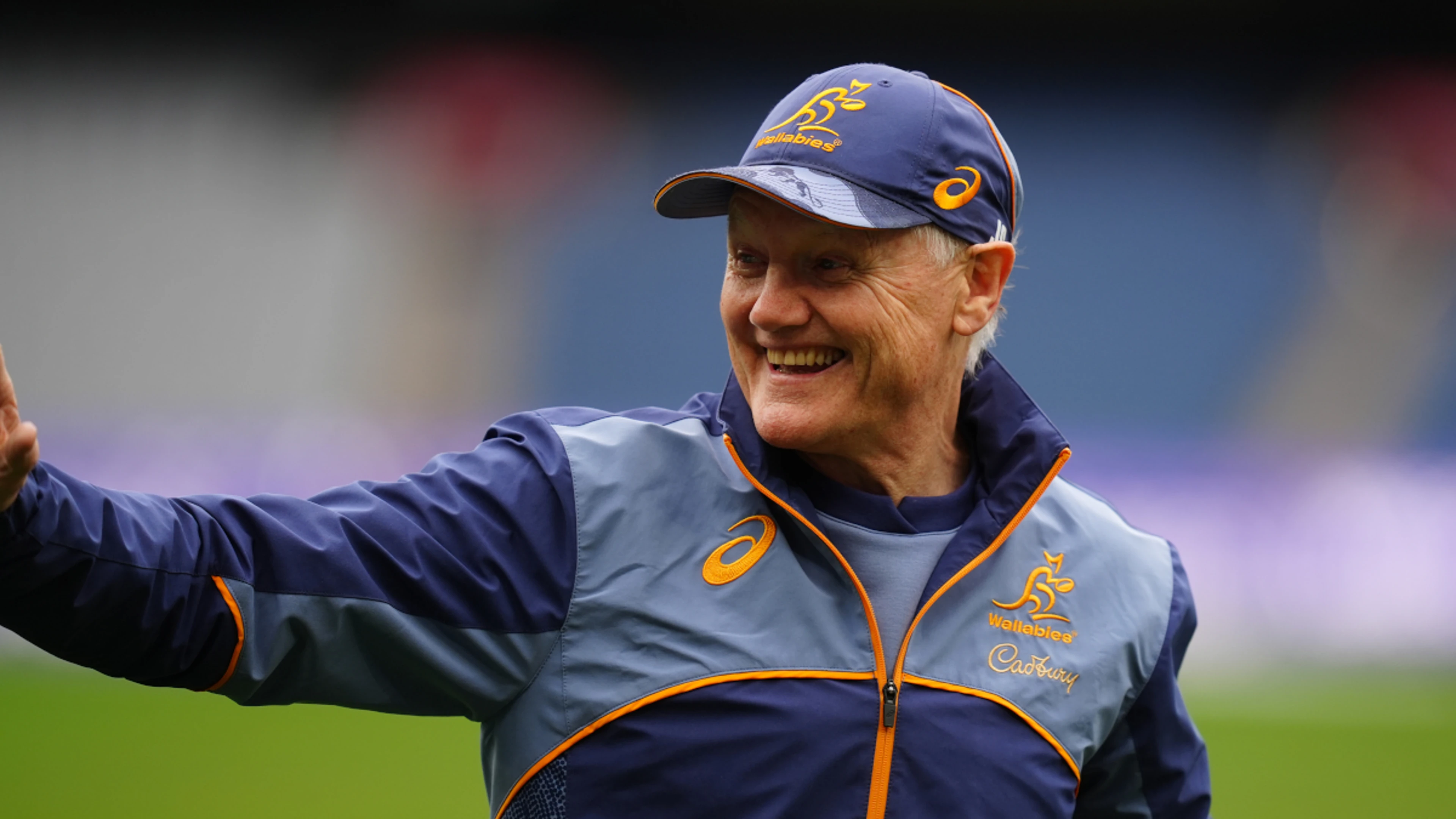Wallaby coach to stick with winning team for road less travelled