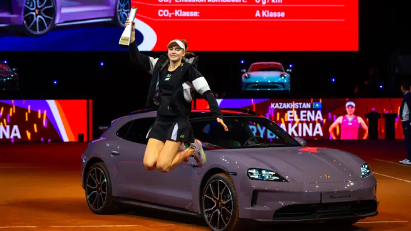 Elena Rybakina v Marta Kostyuk | Porsche Tennis | Final | Highlights | WTA 500