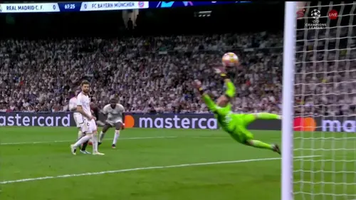 Alphonso Davies Goal | Real Madrid v Bayern | UEFA Champions League