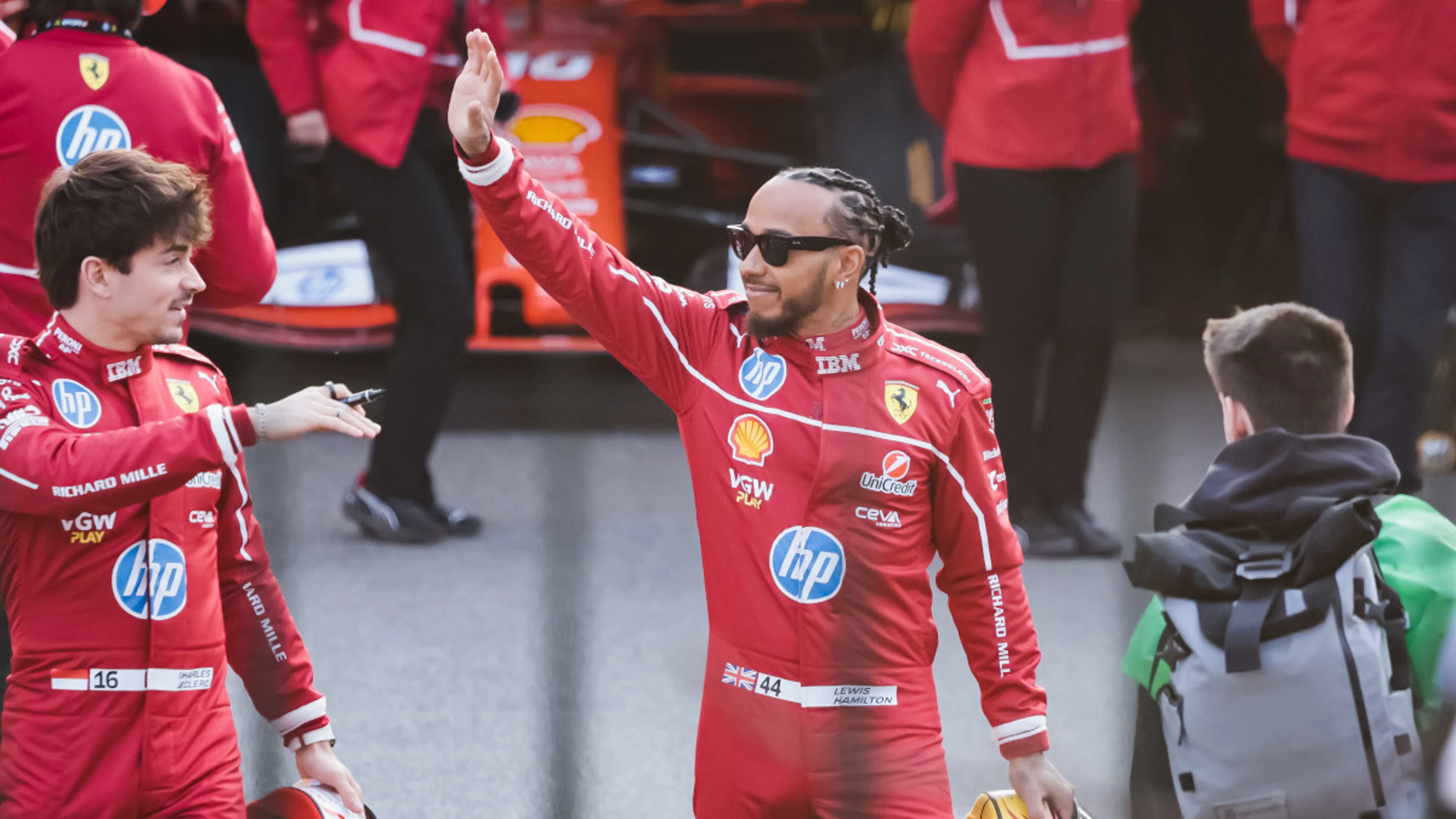 Hamilton eyes dream Ferrari start as F1 revs up in Melbourne