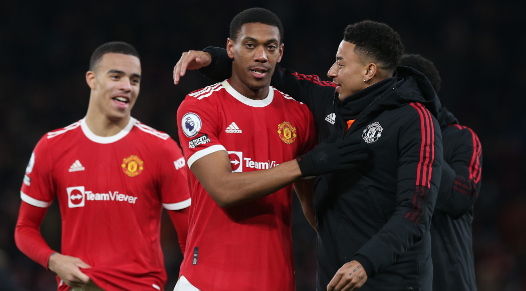 Martial completes loan switch from Man Utd to Sevilla