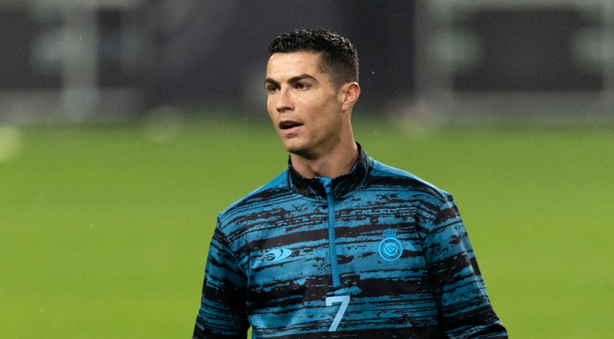 Cristiano Ronaldo of Manchester United poses with the Ballon D'Or News  Photo - Getty Images