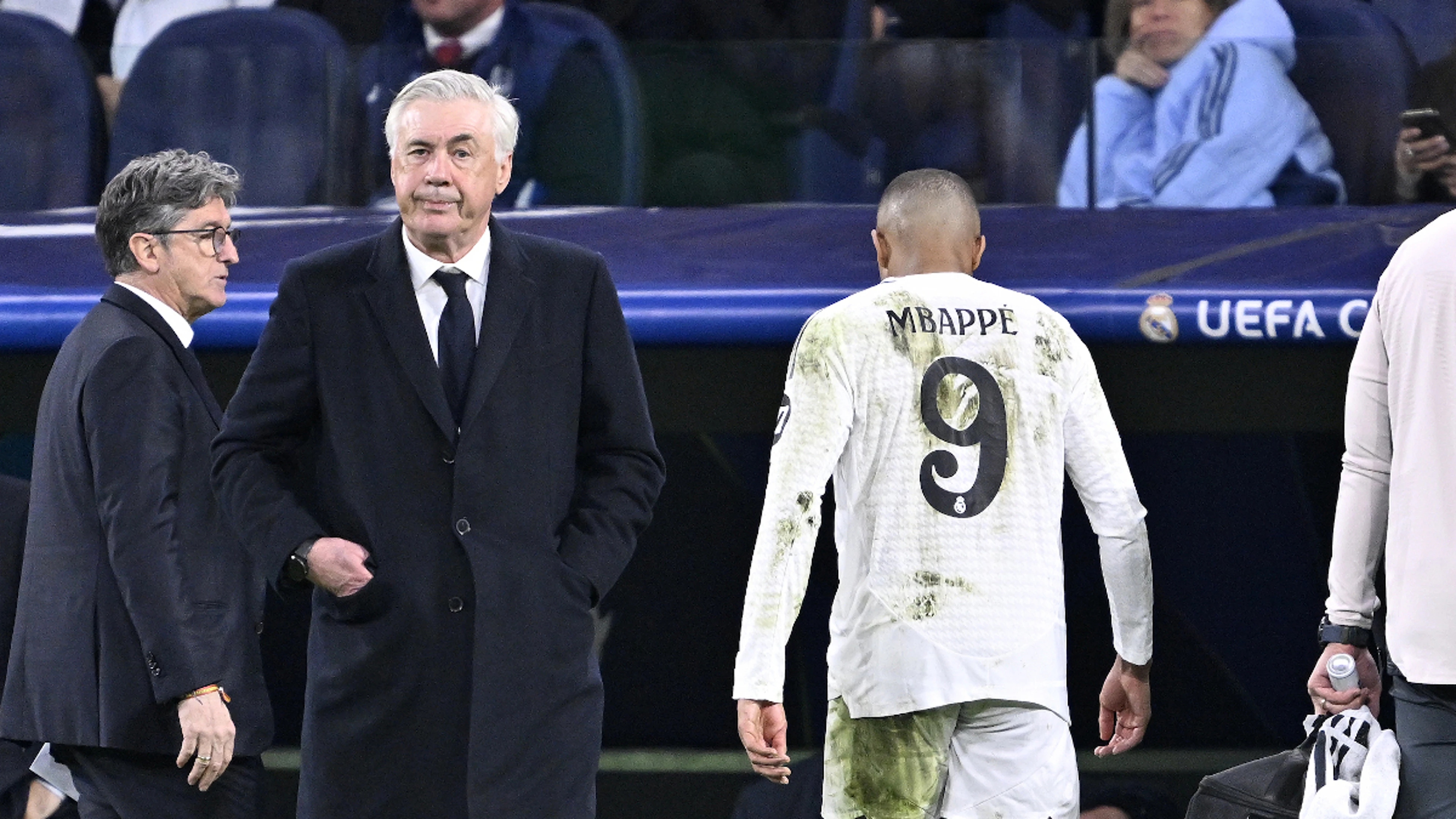 Ancelotti exposed as Real Madrid struggle to accommodate Mbappe