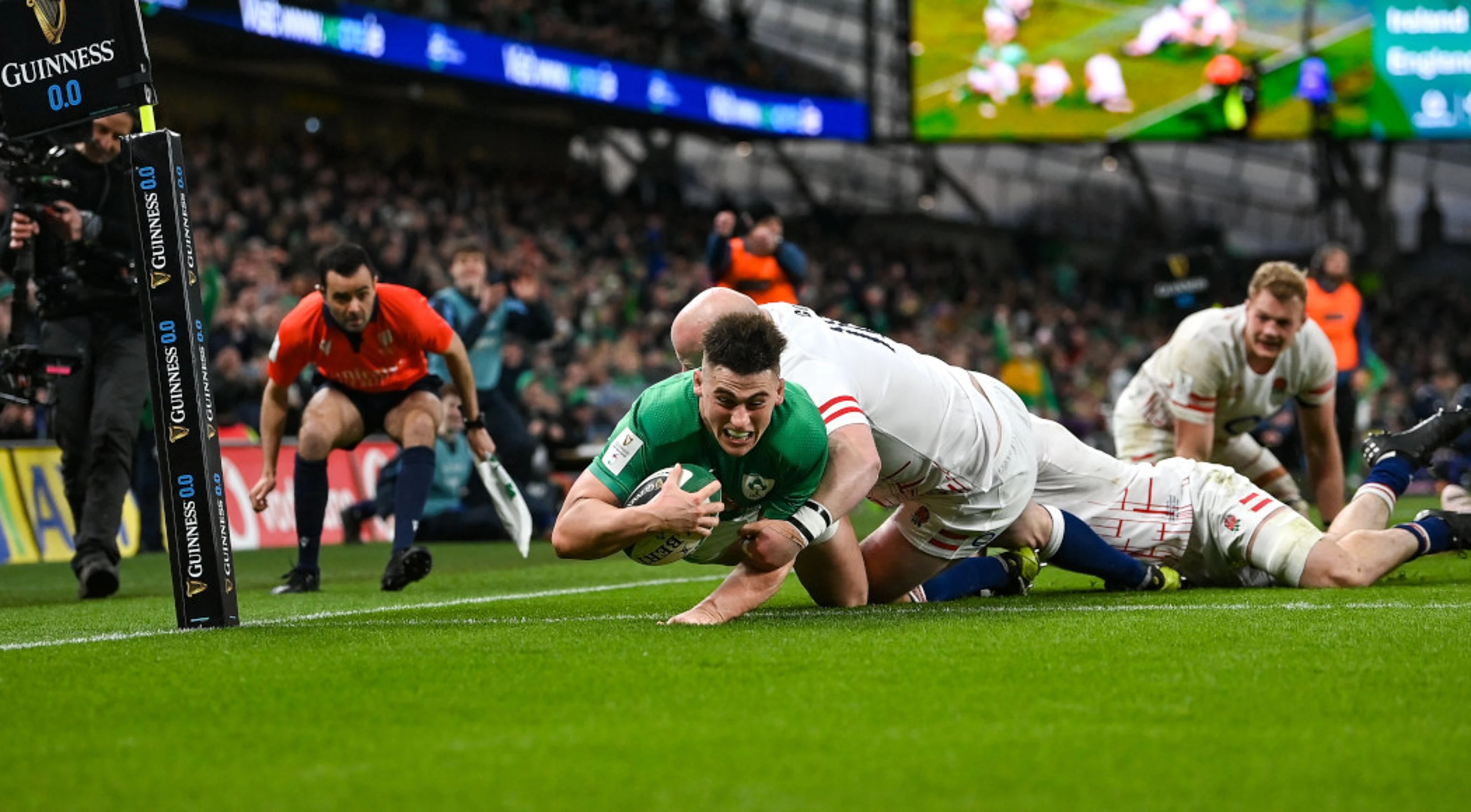 Ireland seal Grand Slam to give Sexton perfect Six Nations farewell