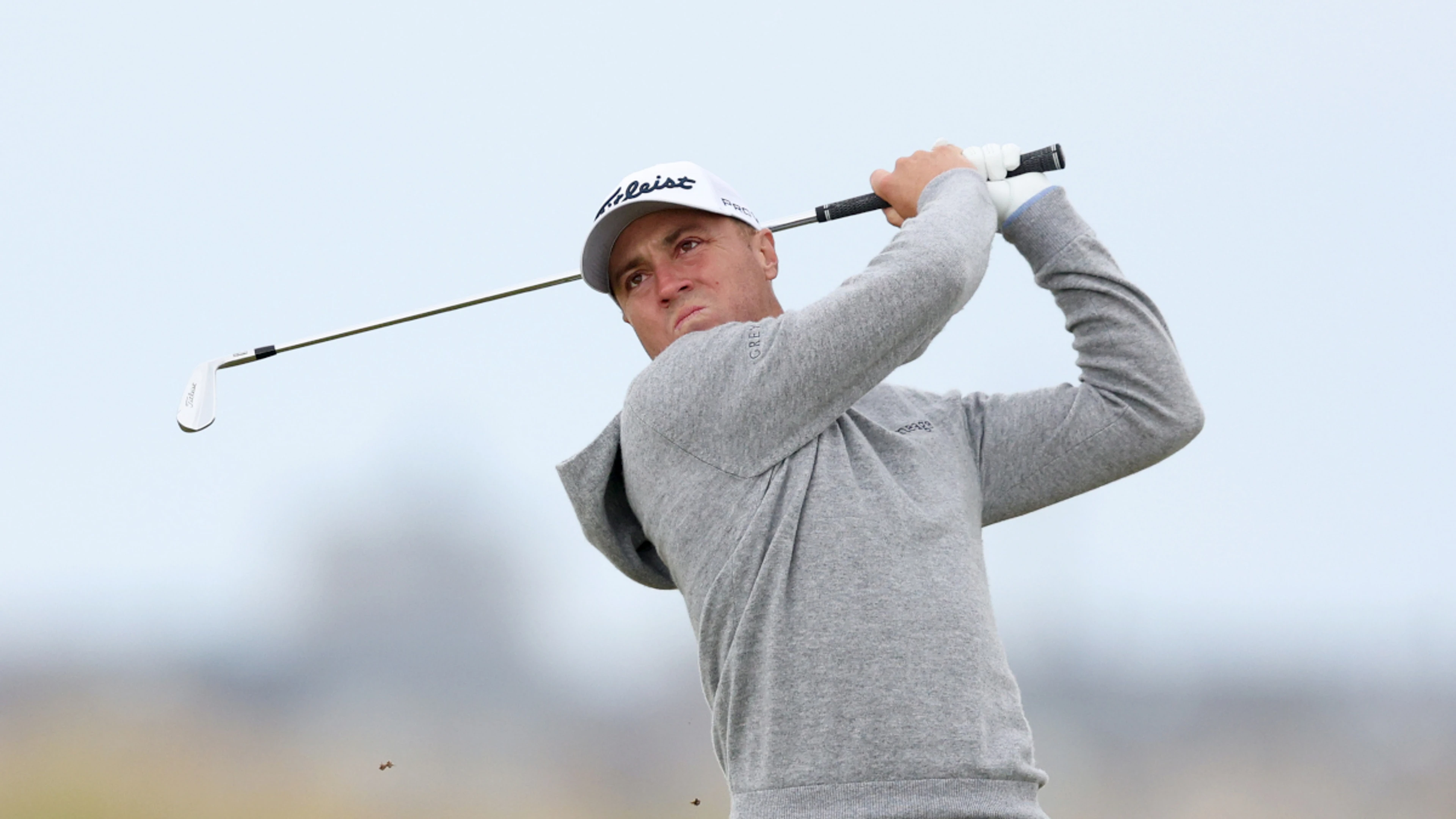 Thomas erases Hoylake horror with flying start at Open