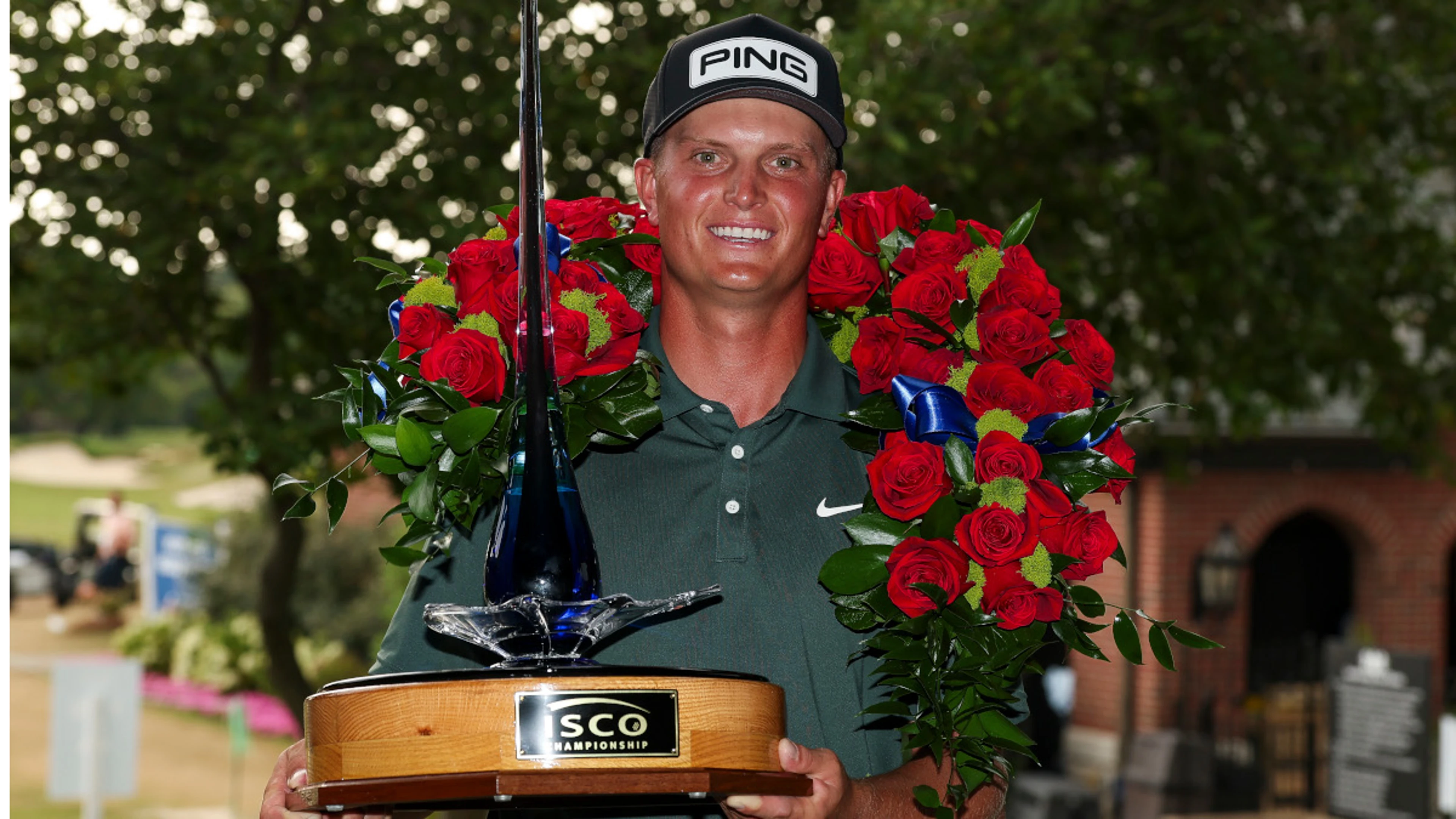 Rookie Mouw rallies to win first PGA Tour title in Kentucky