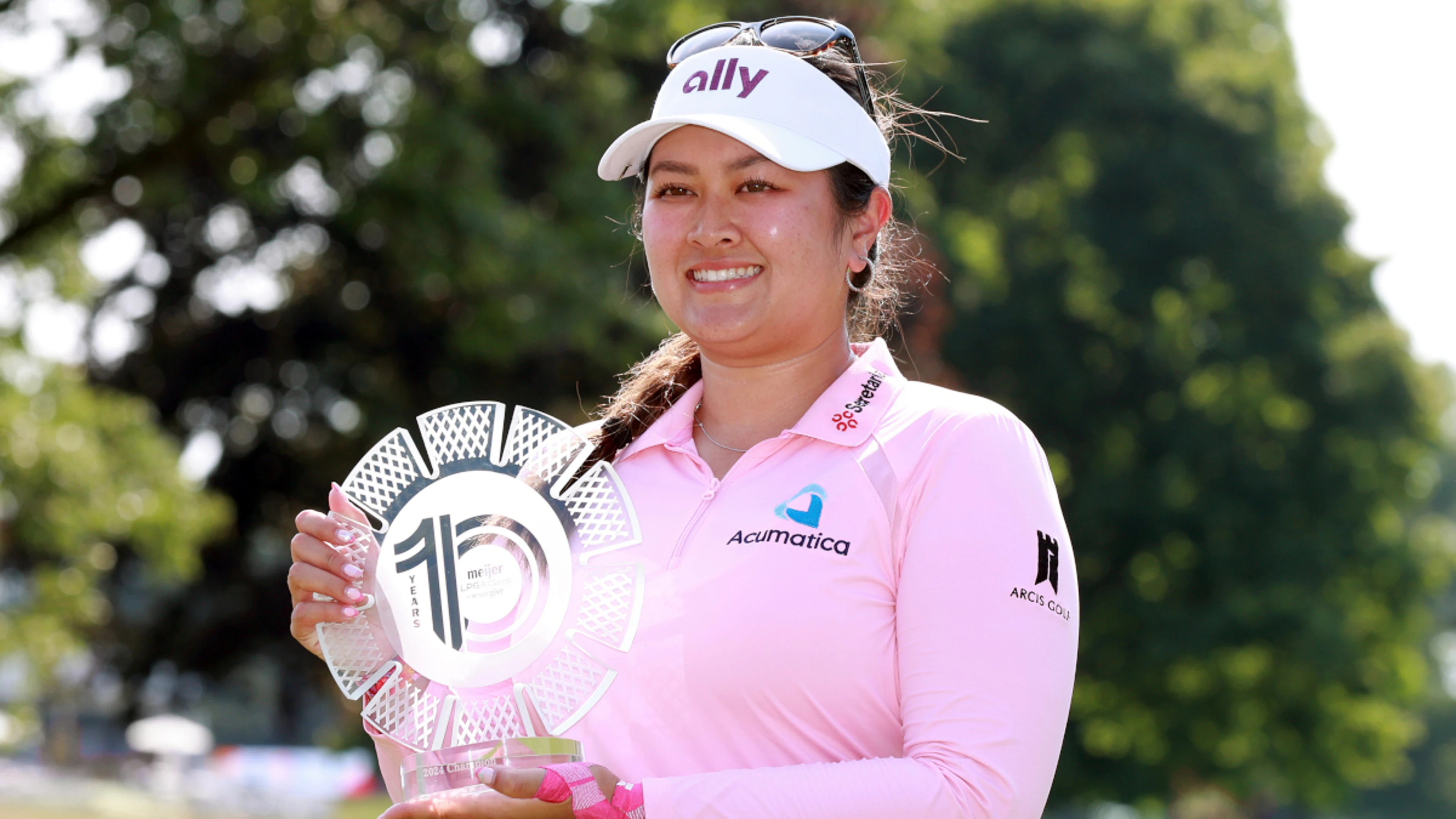 Vu wins LPGA Meijer Classic after playoff thriller
