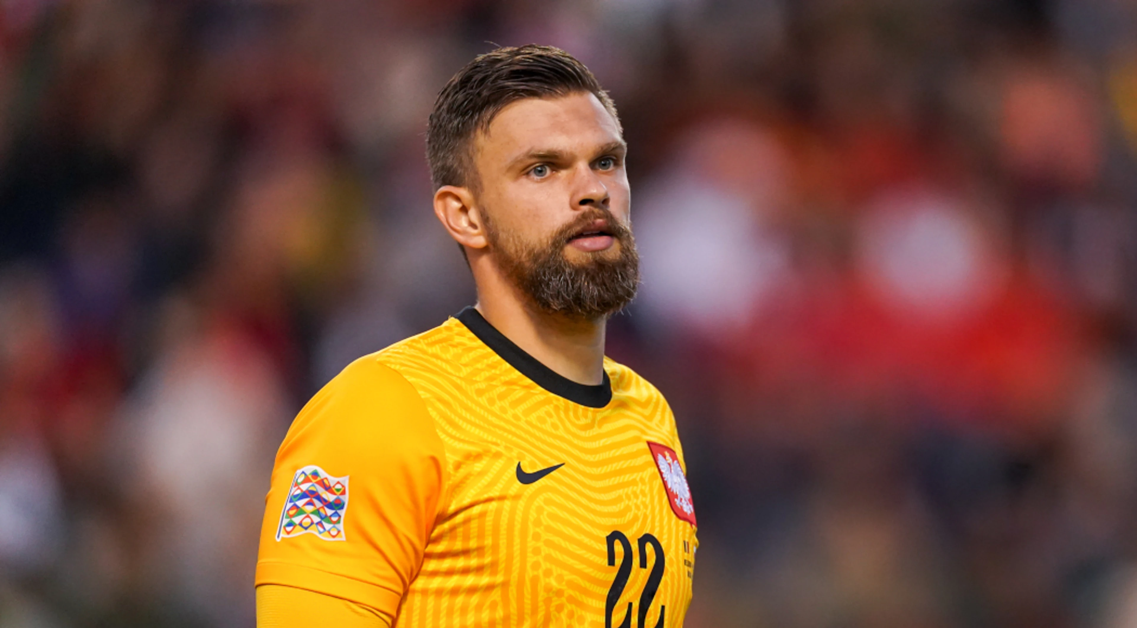 Poland's Dragowski out of World Cup, Grabara called up