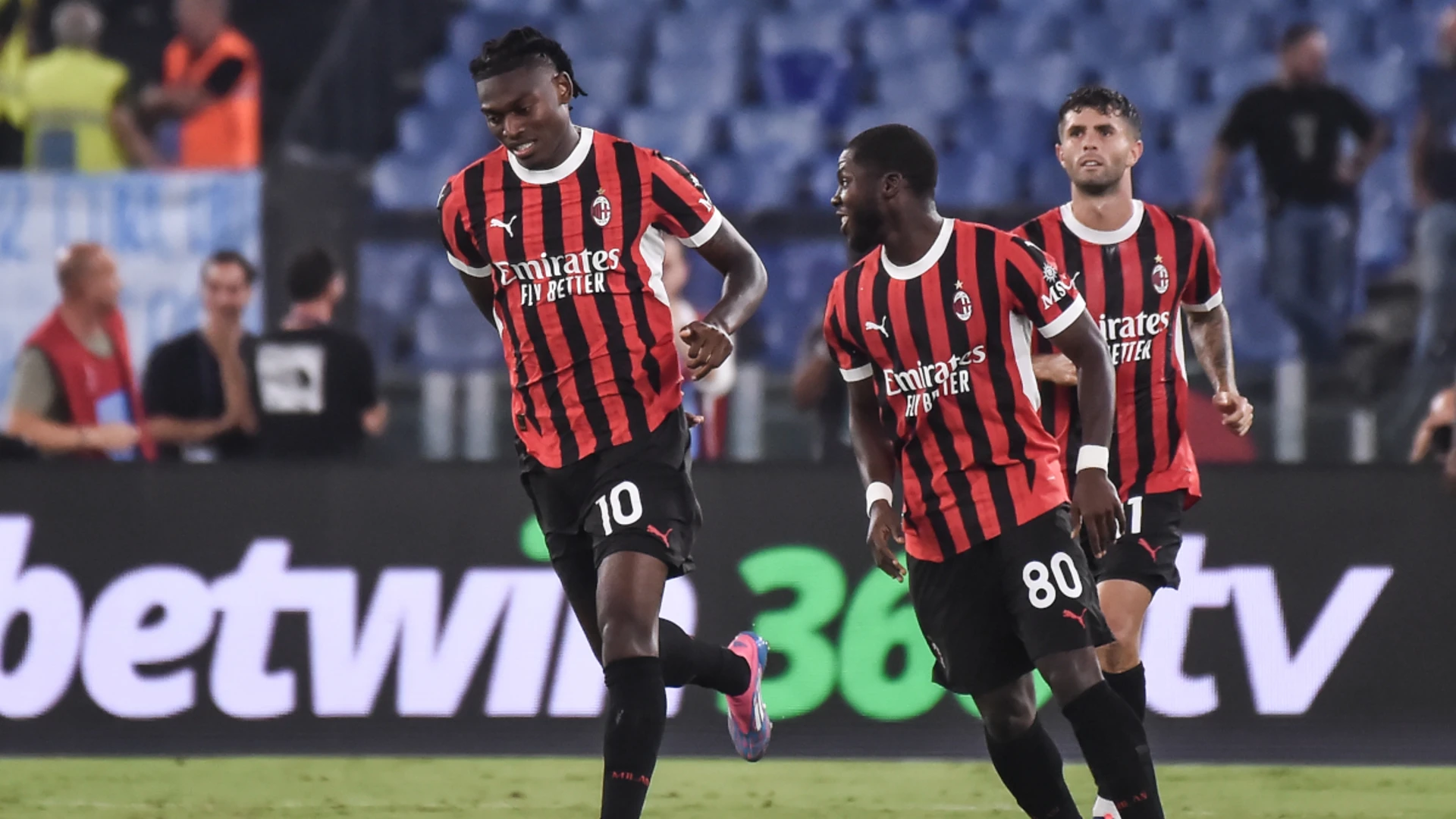 Milan still winless after draw at Lazio