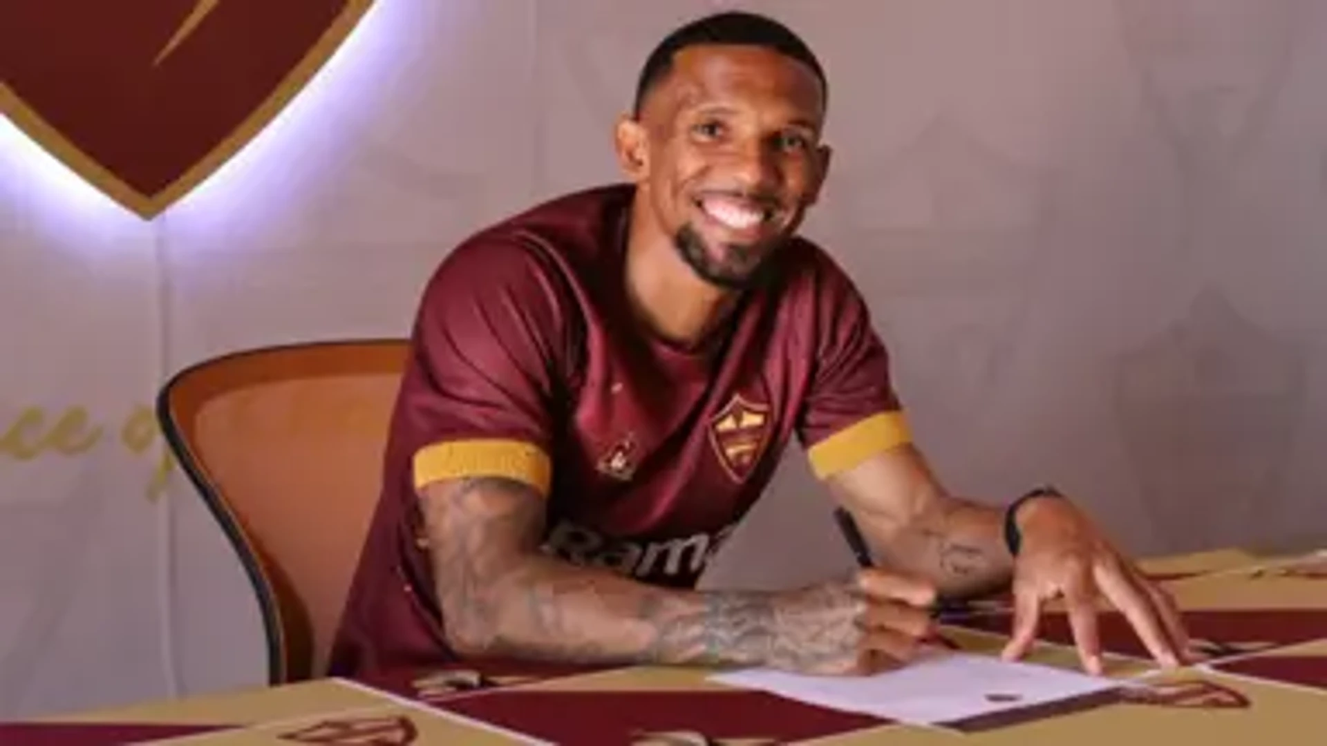 NEW SIGNING: Former Pirates defender joins Stellies