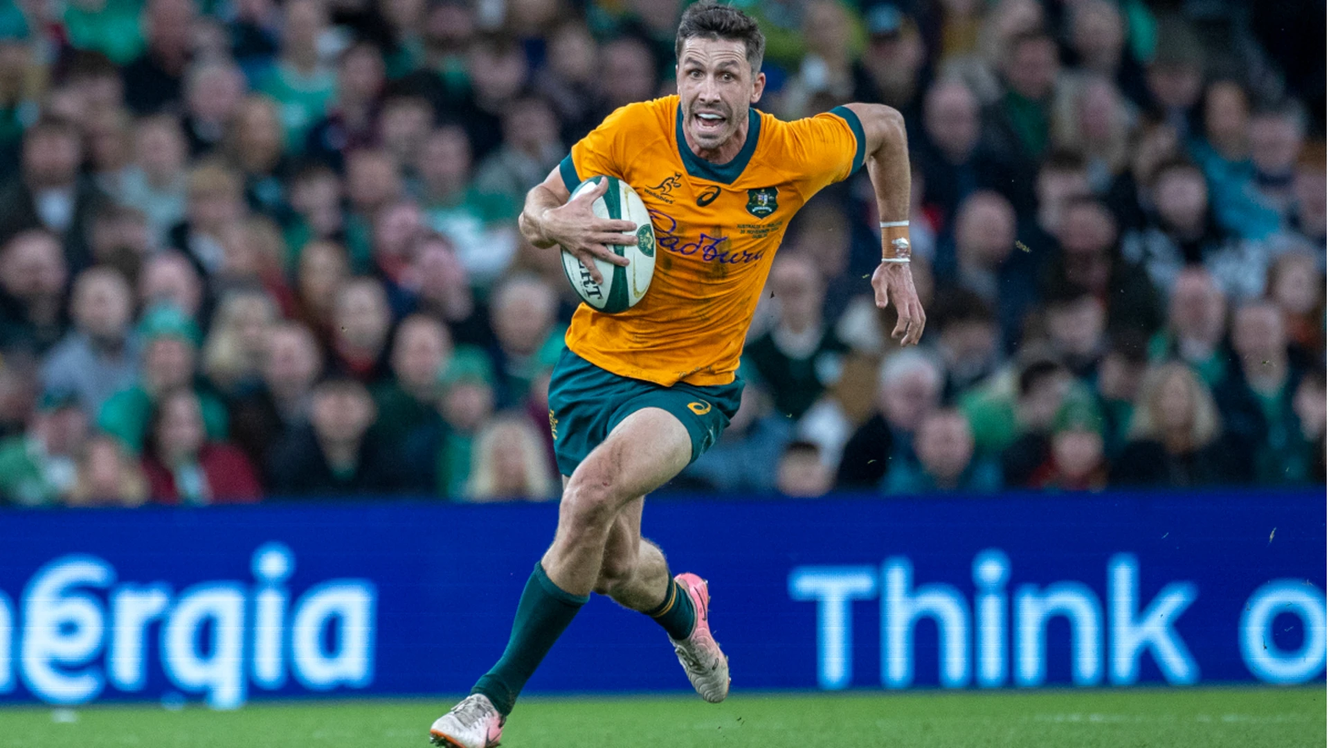 Australia scrumhalf Gordon signs on for two more years