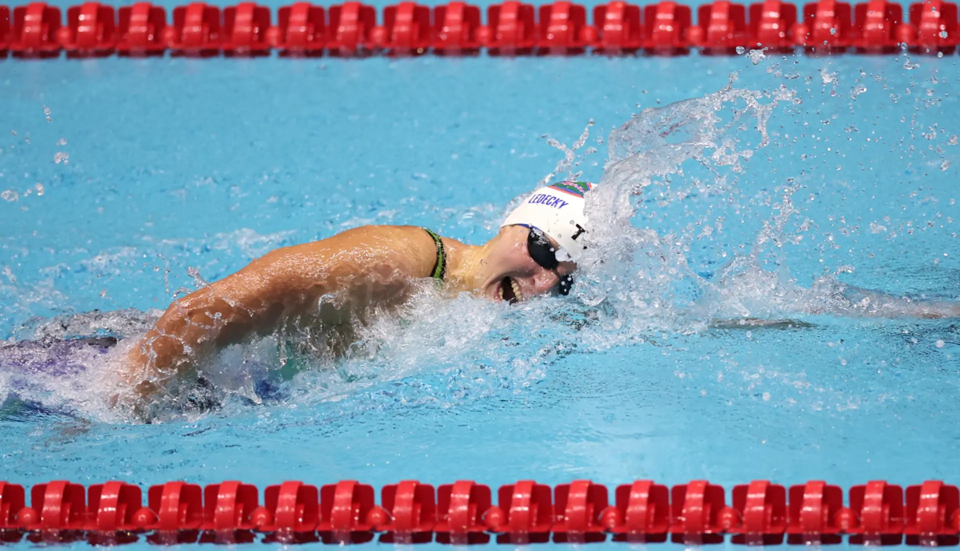 Ledecky holds off Weinstein to win 400 free at US Swimming Championships