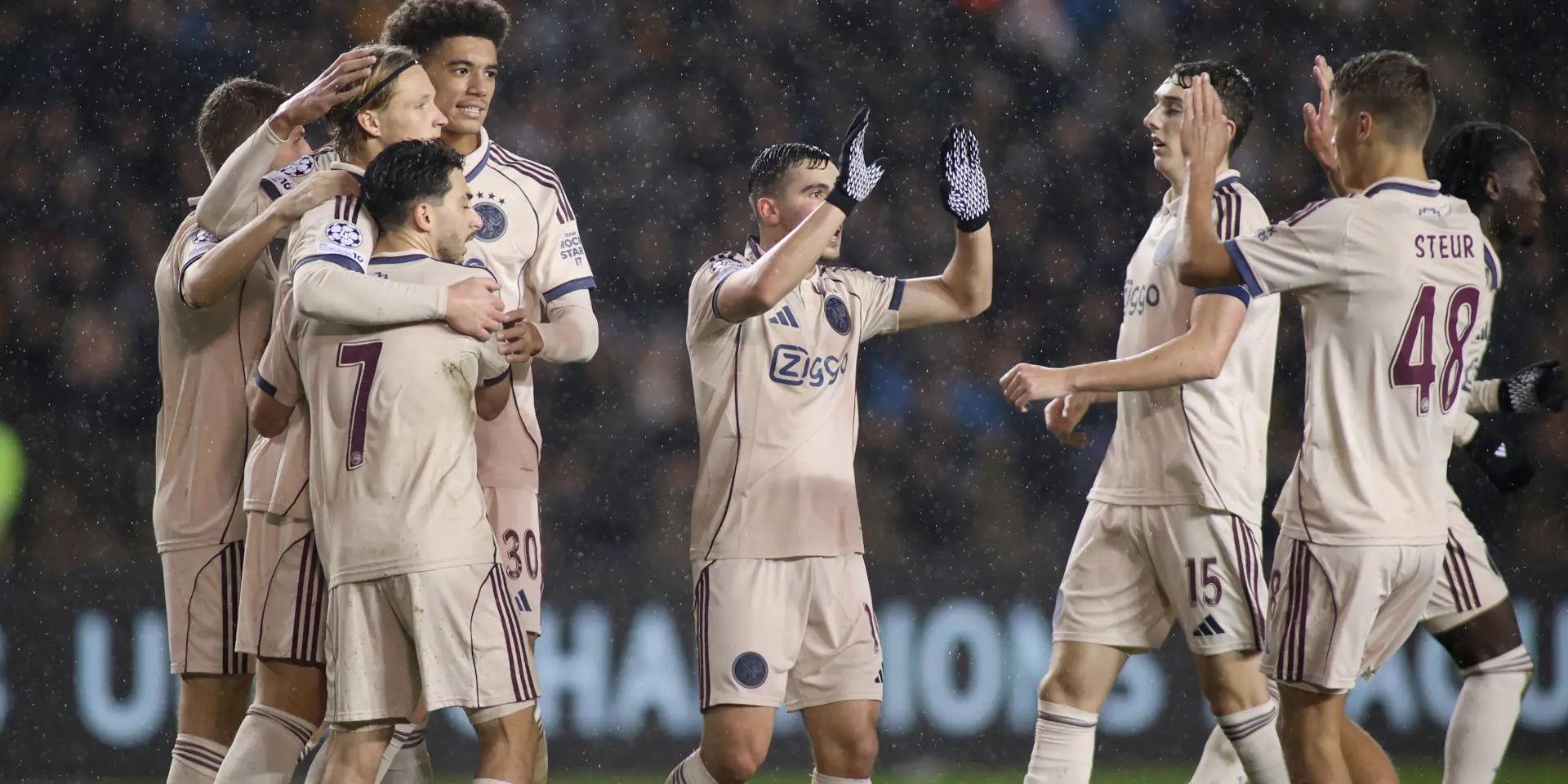 Ajax earn first Champions League points in win at Qarabag, Villarreal beaten by Copenhagen