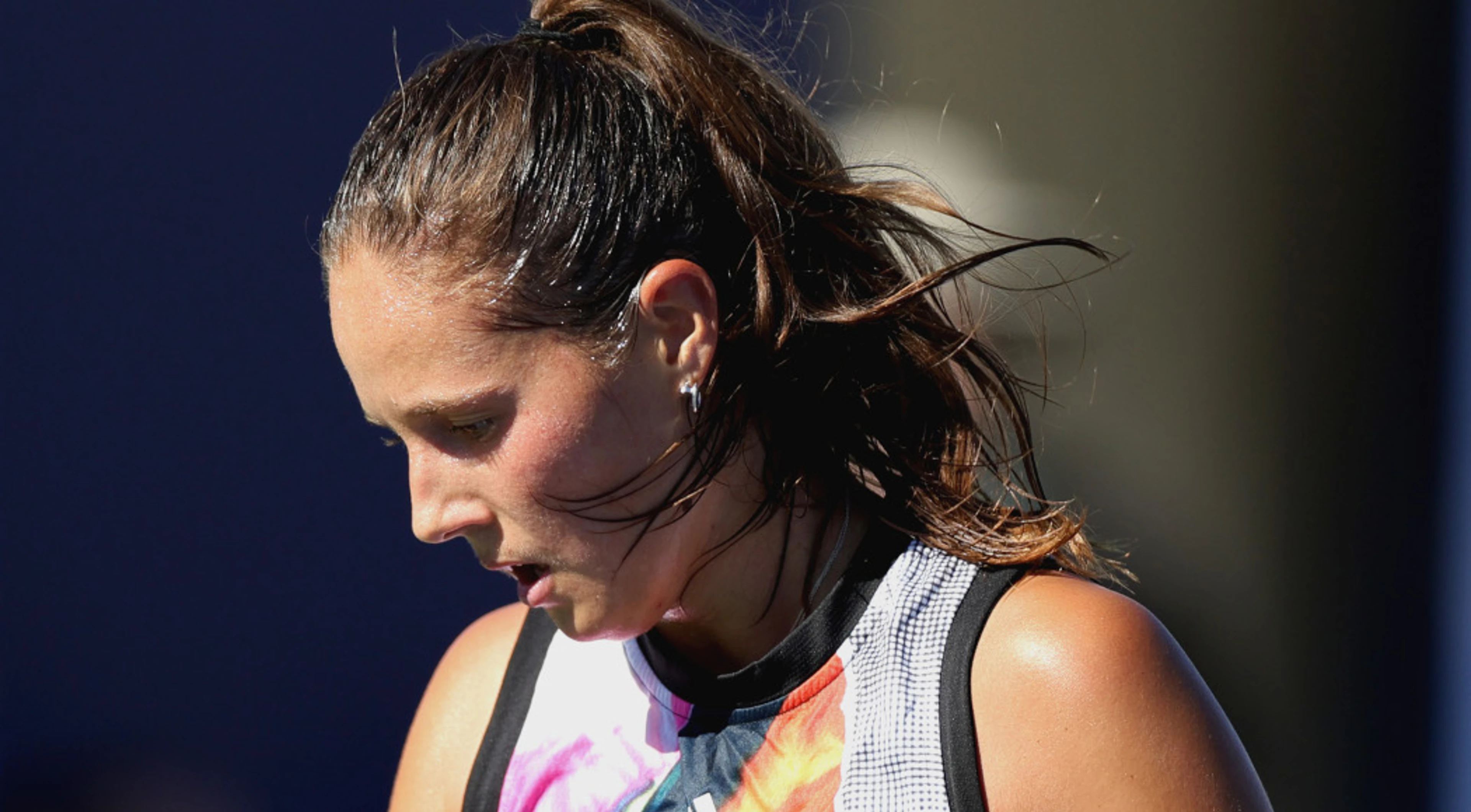 Kasatkina rallies to beat Rogers in WTA San Jose final