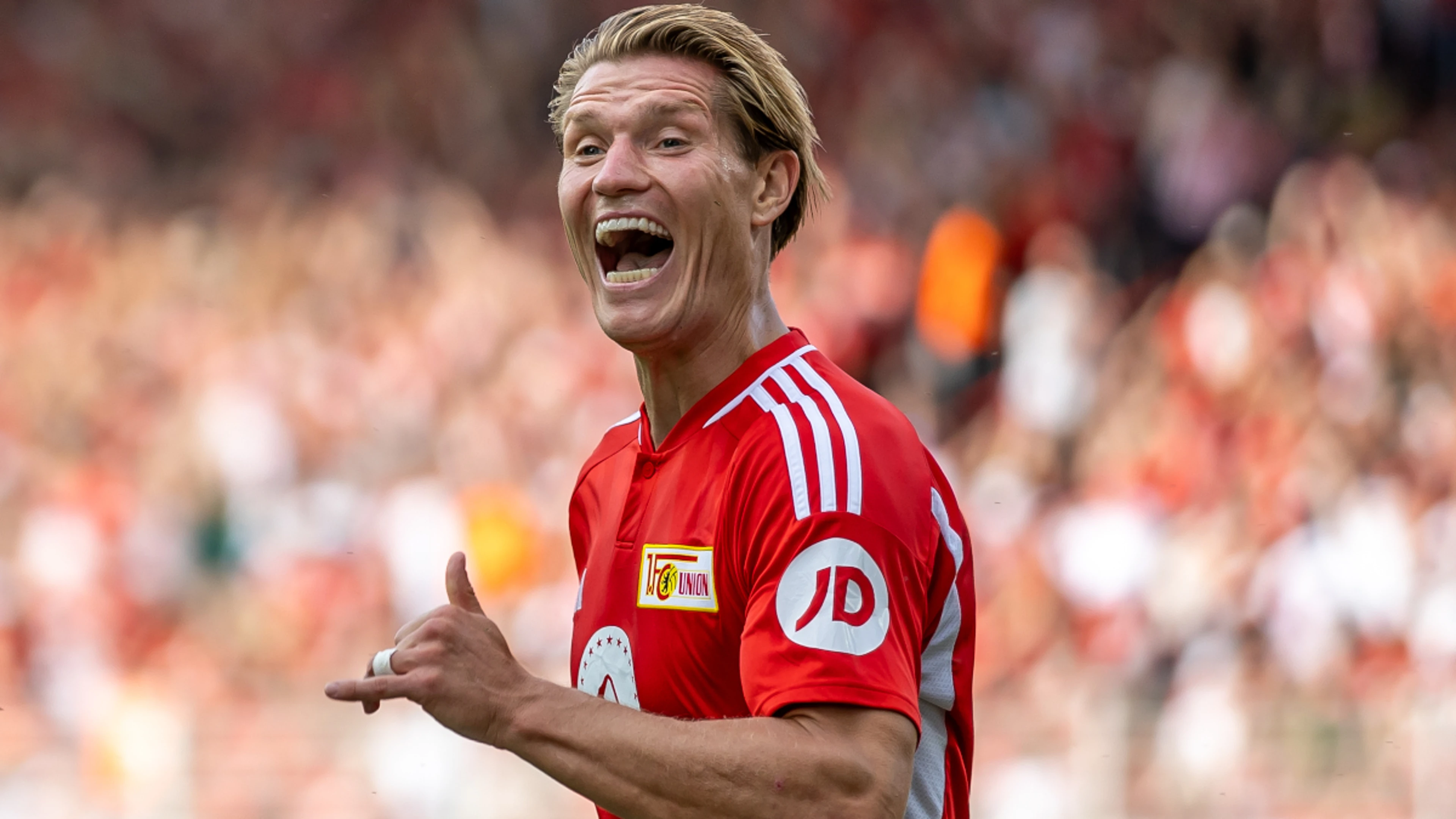 Behrens hat-trick lifts Union to win over Mainz