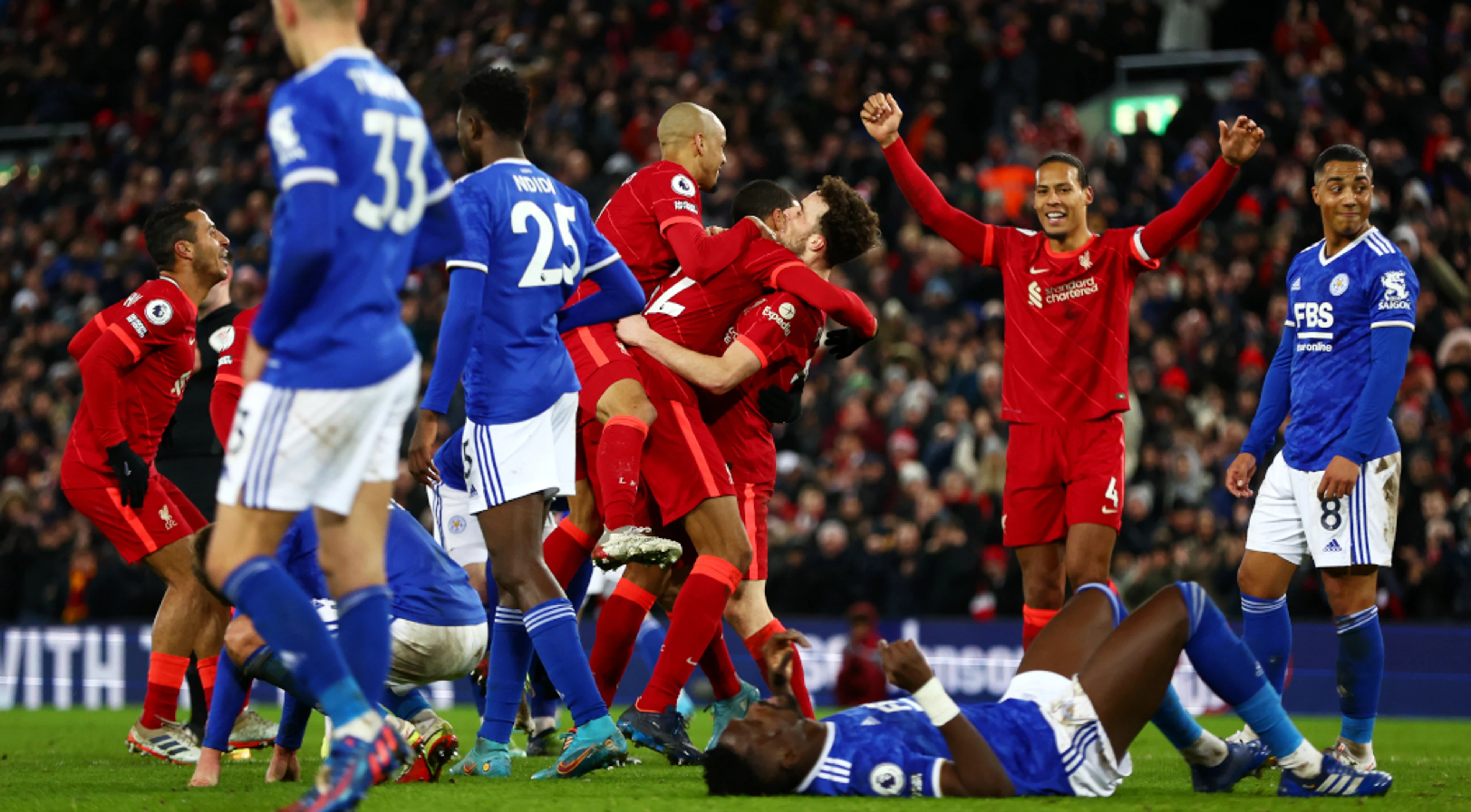 Jota double inspires Liverpool to win over Leicester