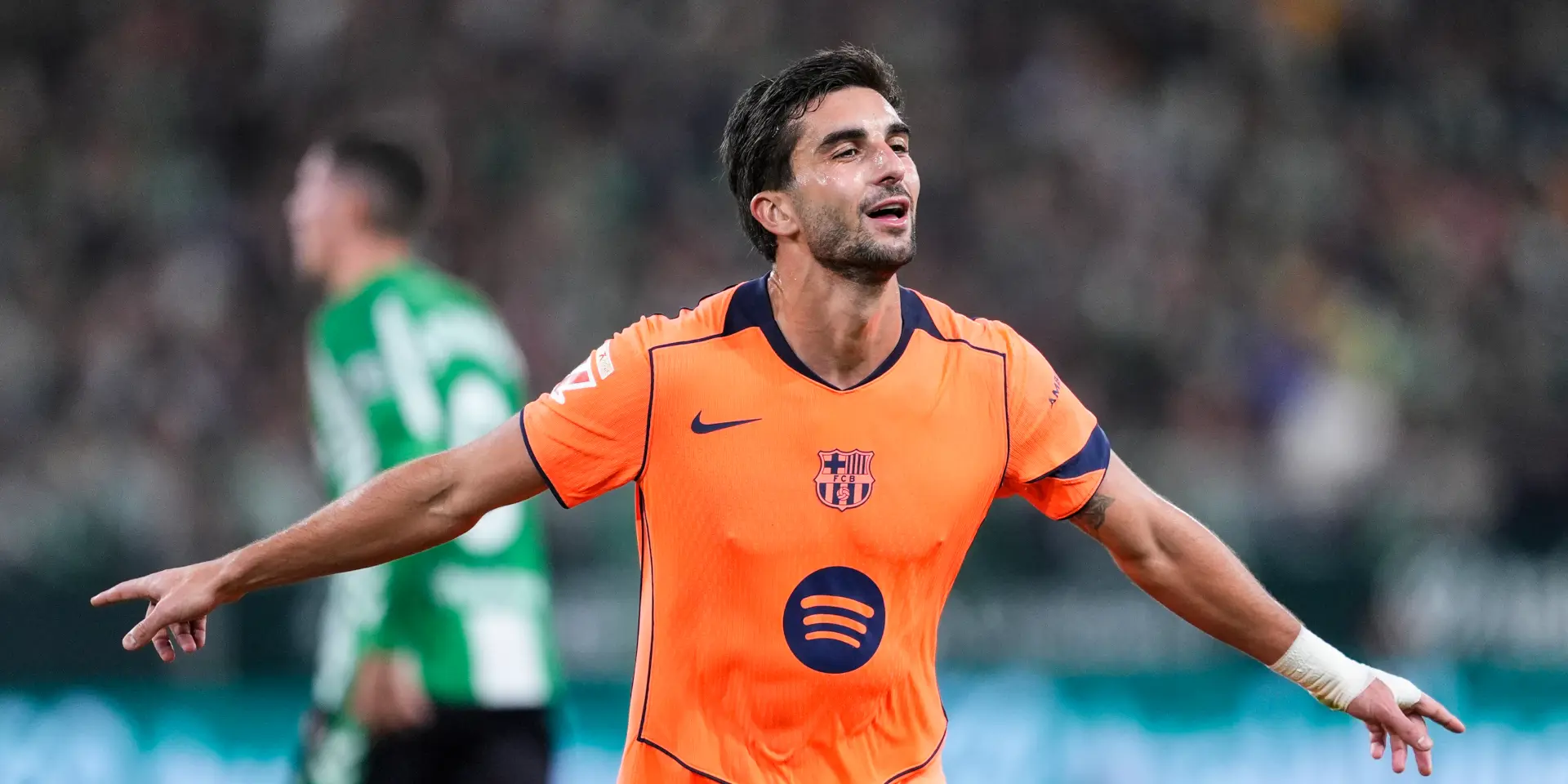 Torres hat-trick helps Barca down Betis to extend Liga lead