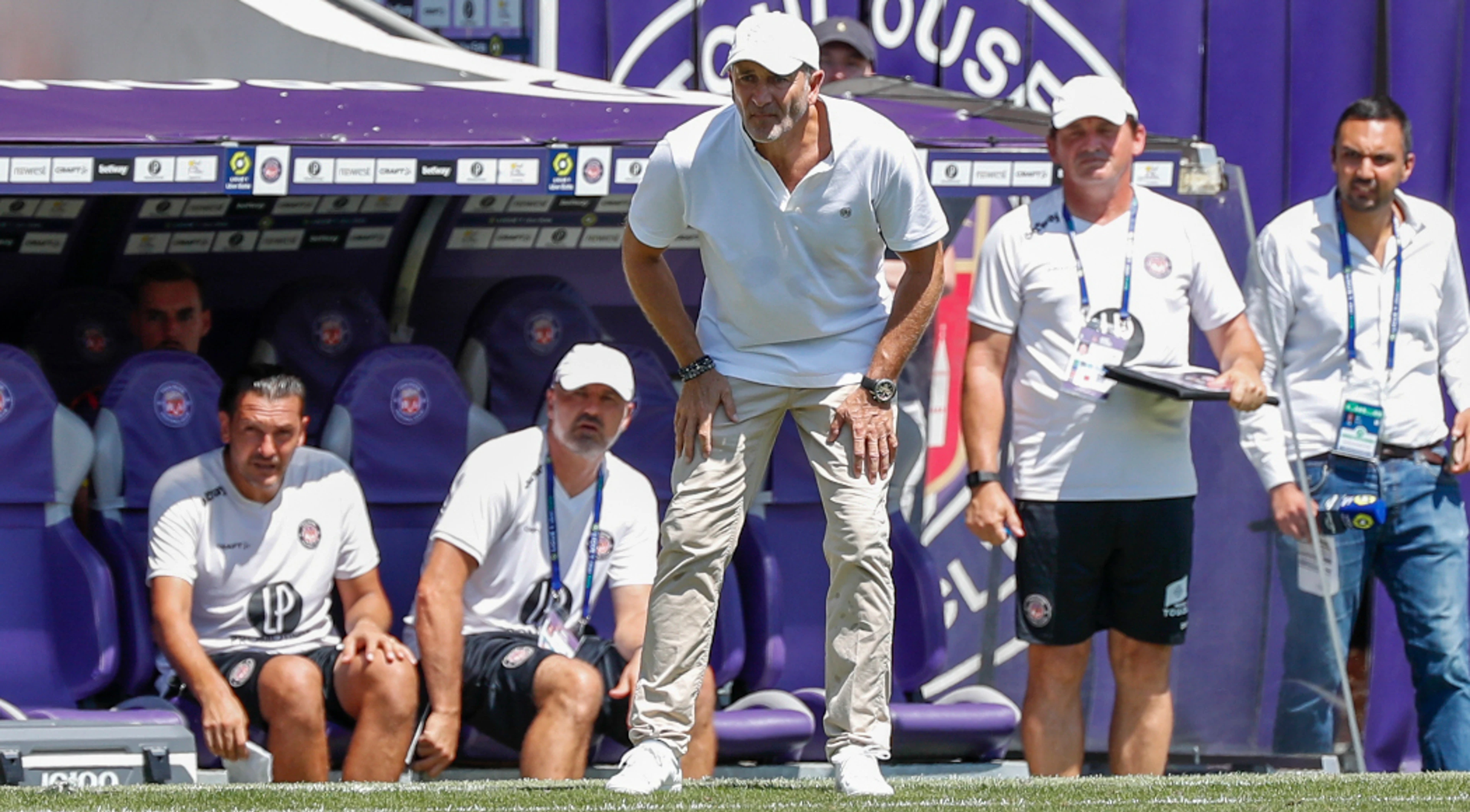 Toulouse aim to fill stadium with 'real' fans for visit of PSG stars