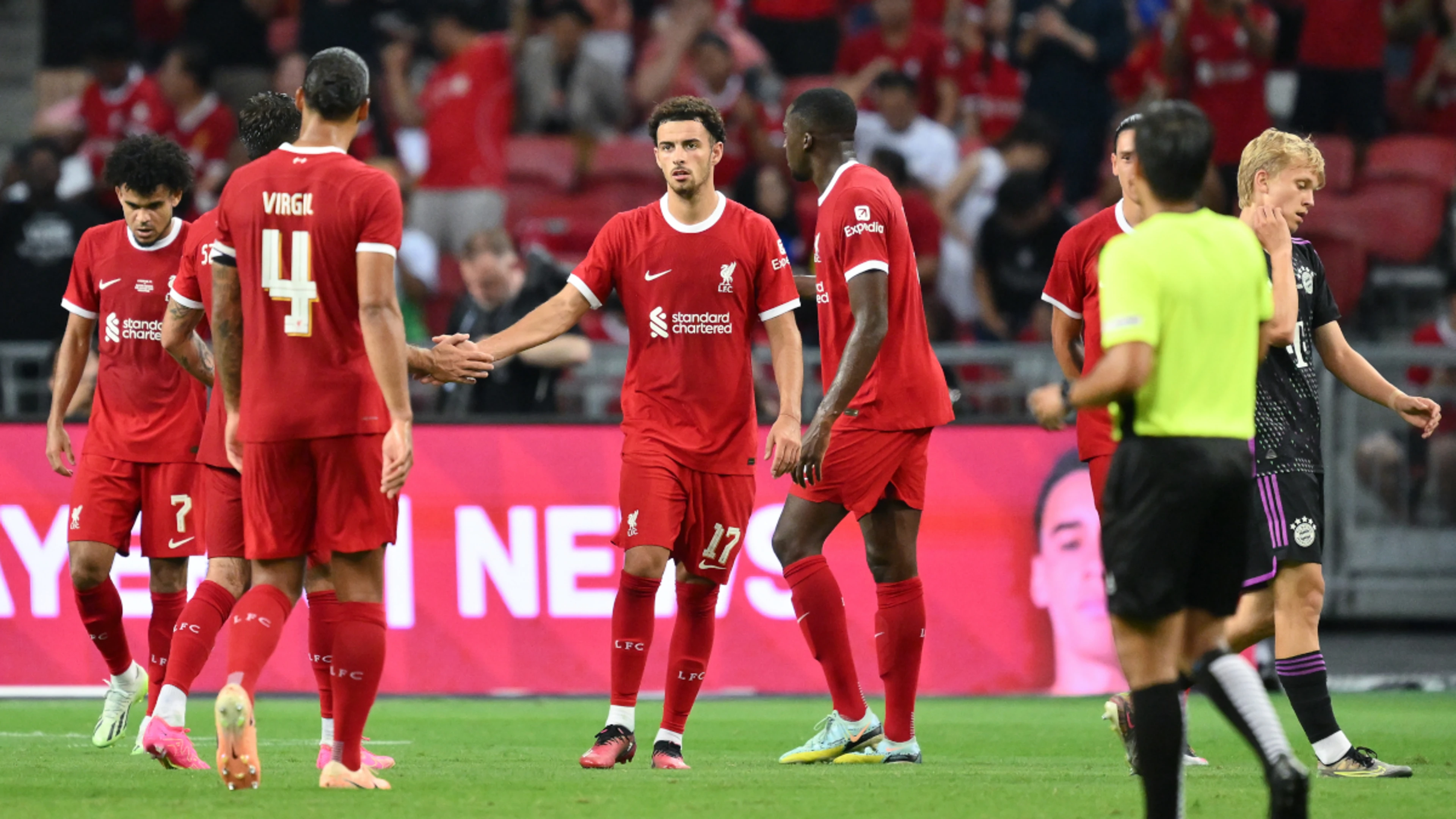 Bayern Munich edge Liverpool in Singapore
