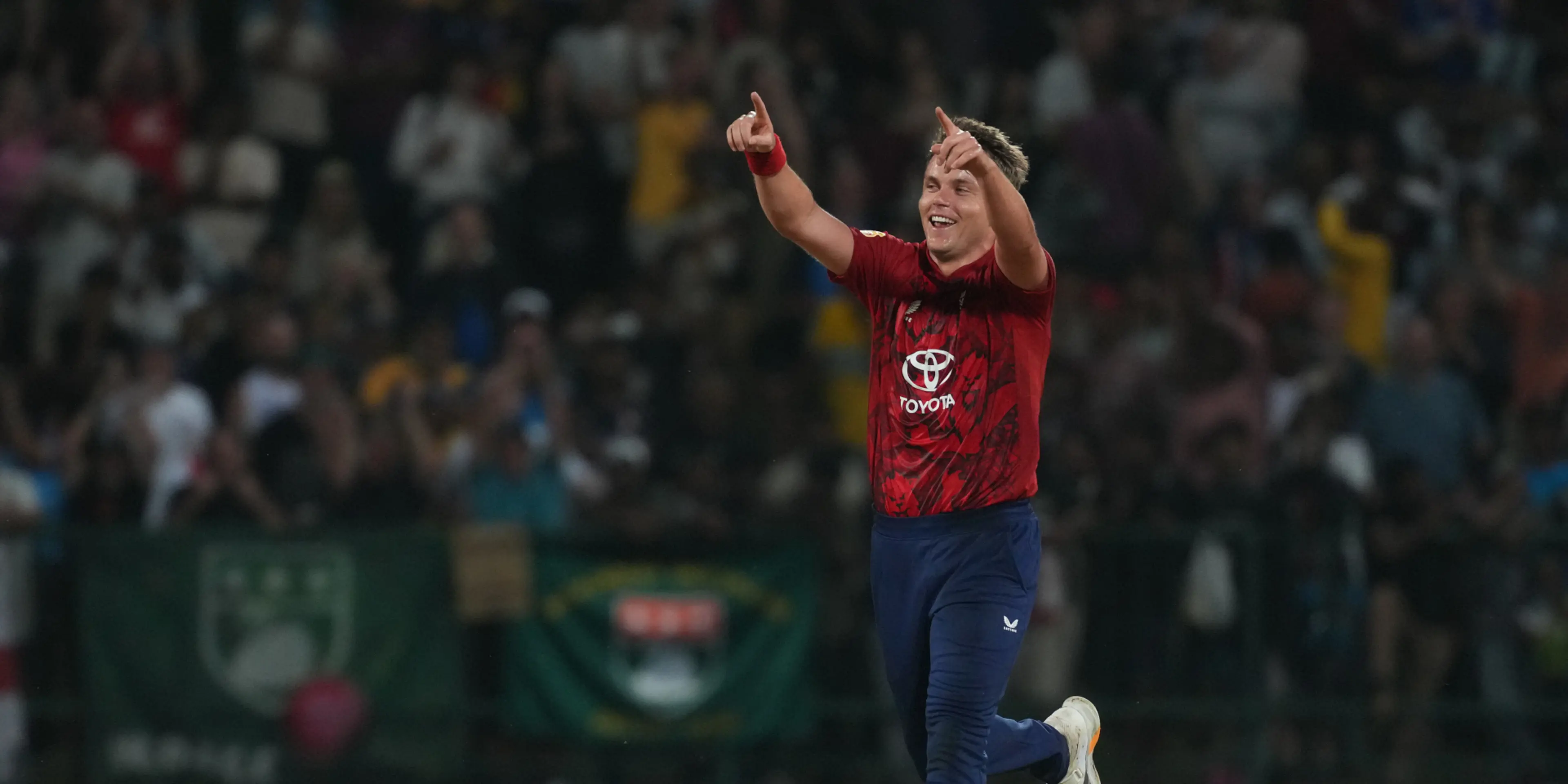 Curran hat-trick seals 11-run DLS win for England over Sri Lanka
