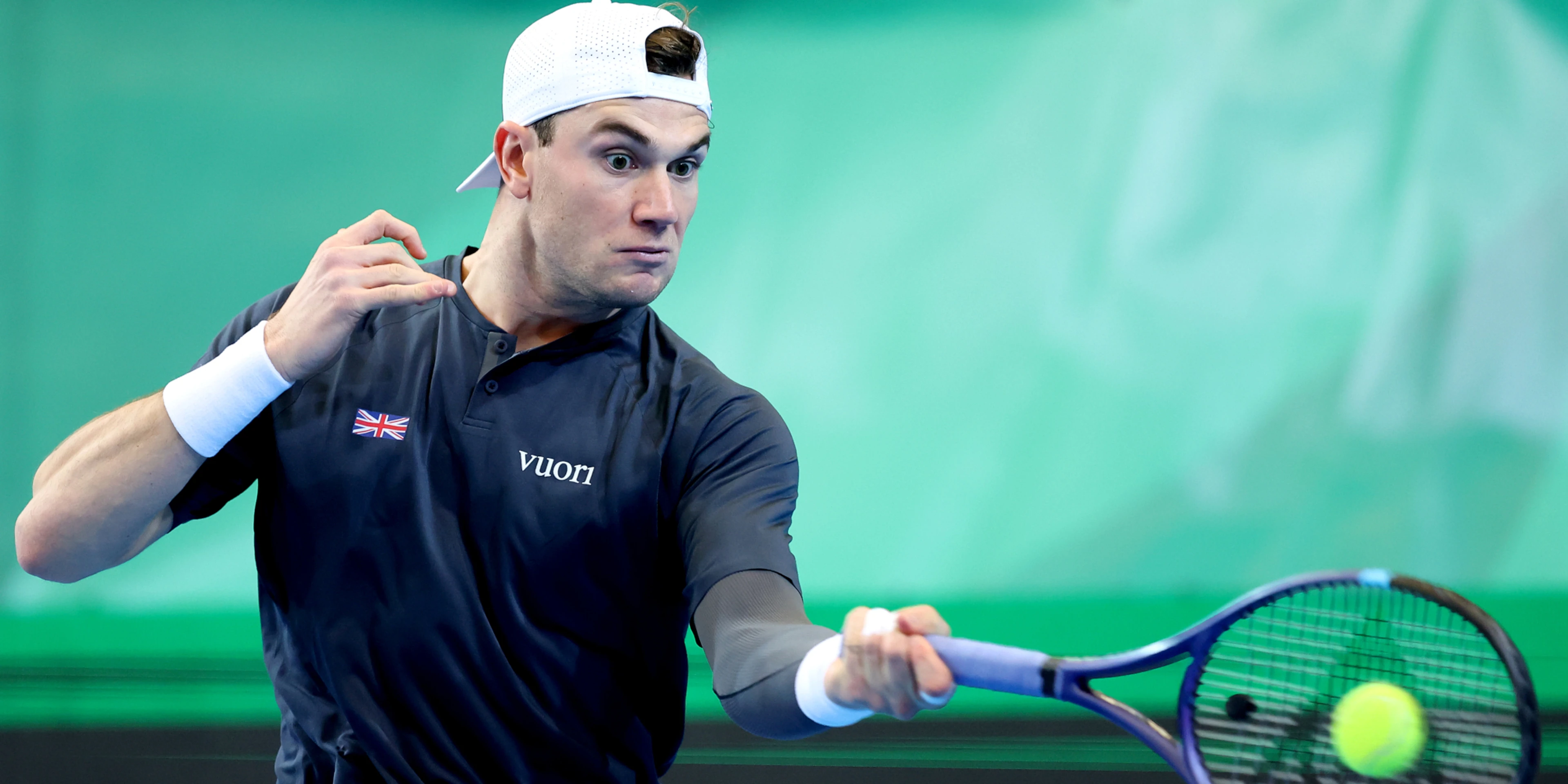 Draper makes winning return as Britain take Davis Cup lead