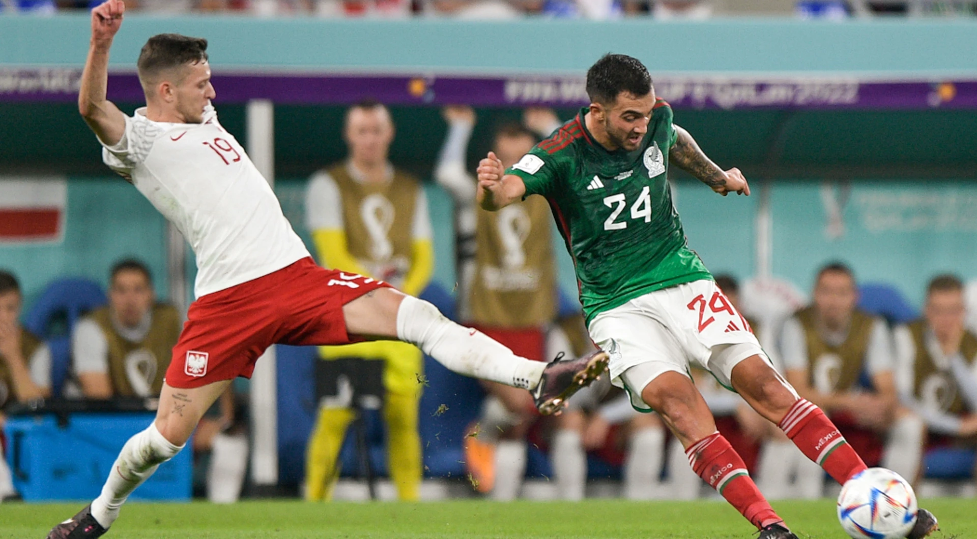 Mexico and Poland goalless at halftime as Vega misses twice