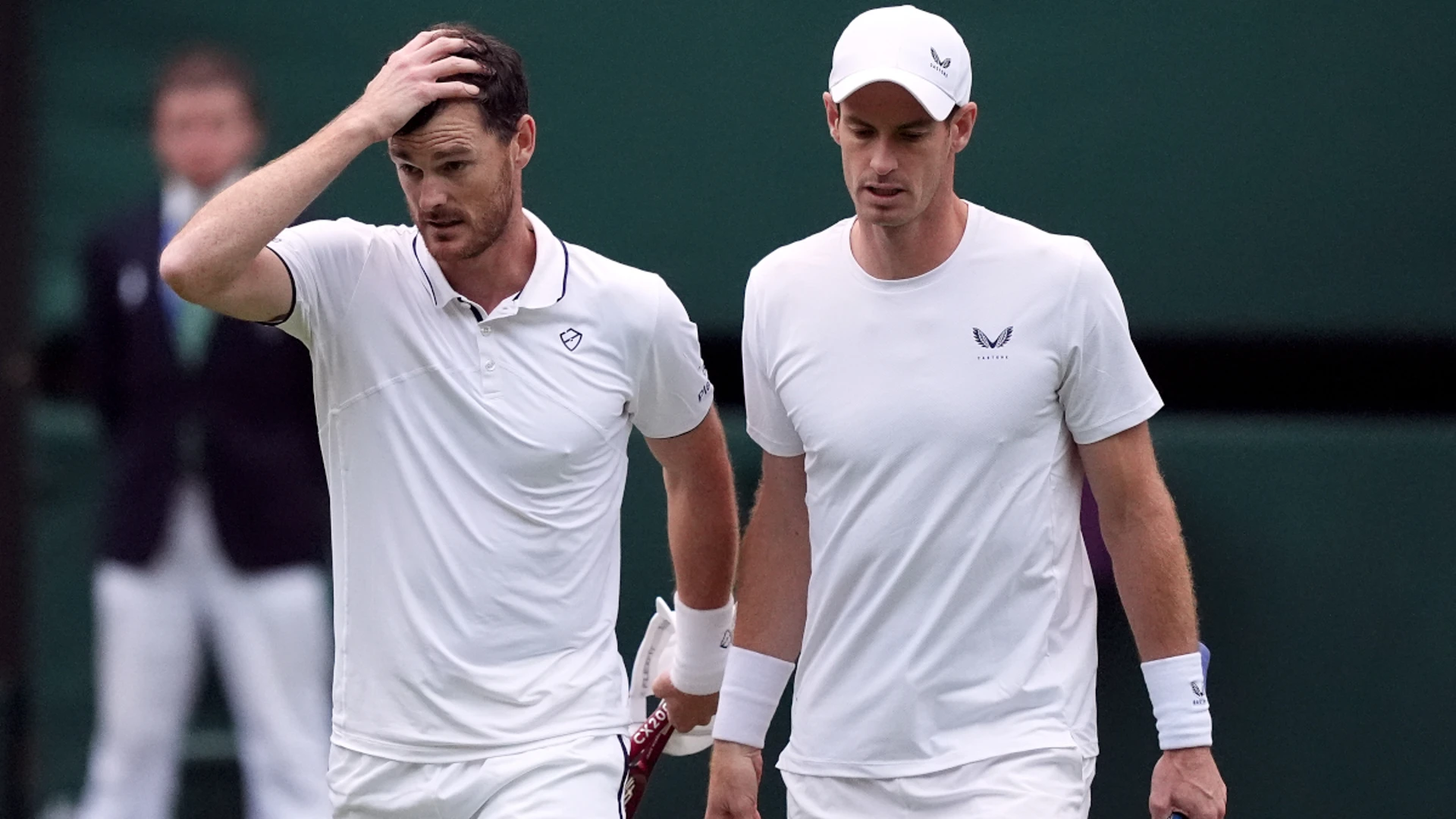 Tearful Murray suffers losing start to Wimbledon farewell