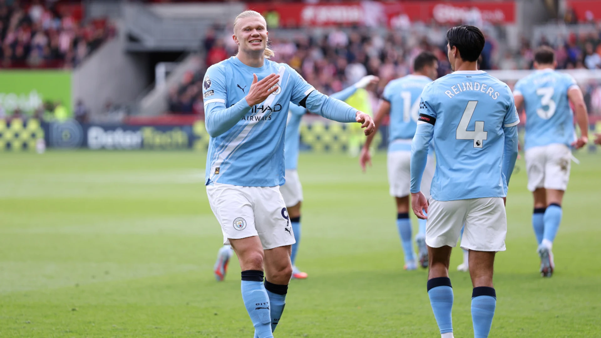 PREMIER LEAGUE WRAP: Haaland fires Man City to win at Brentford, Everton end Palace's unbeaten run
