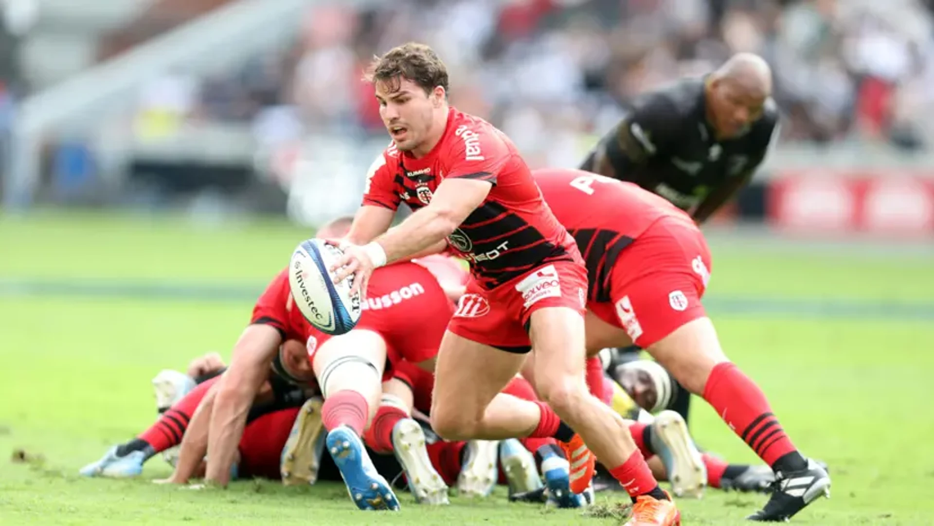 THRASHED: Toulouse teach Sharks a rugby lesson