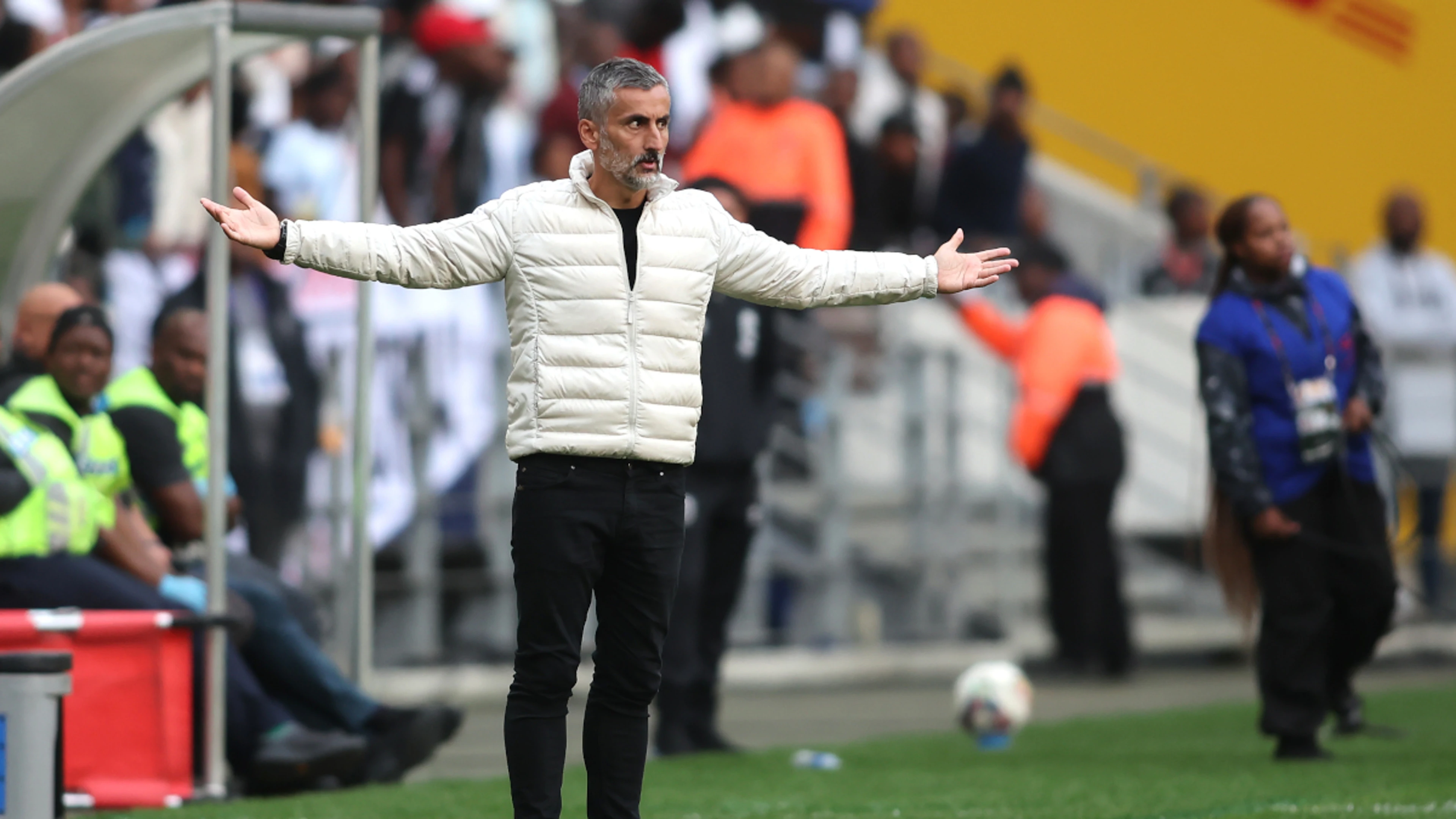 Riveiro out to make history with Orlando Pirates