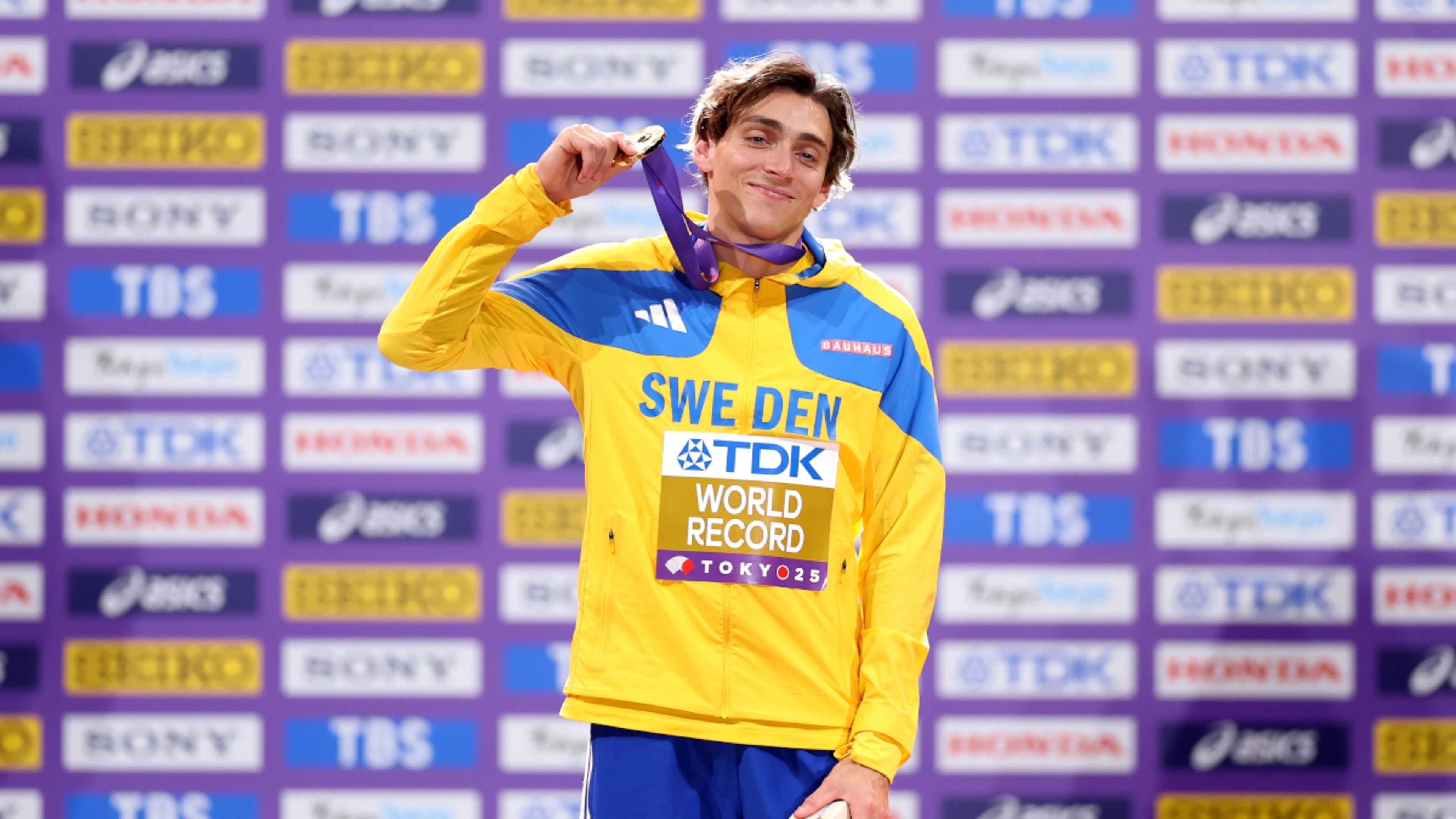 Record number of countries win medals at World Championships